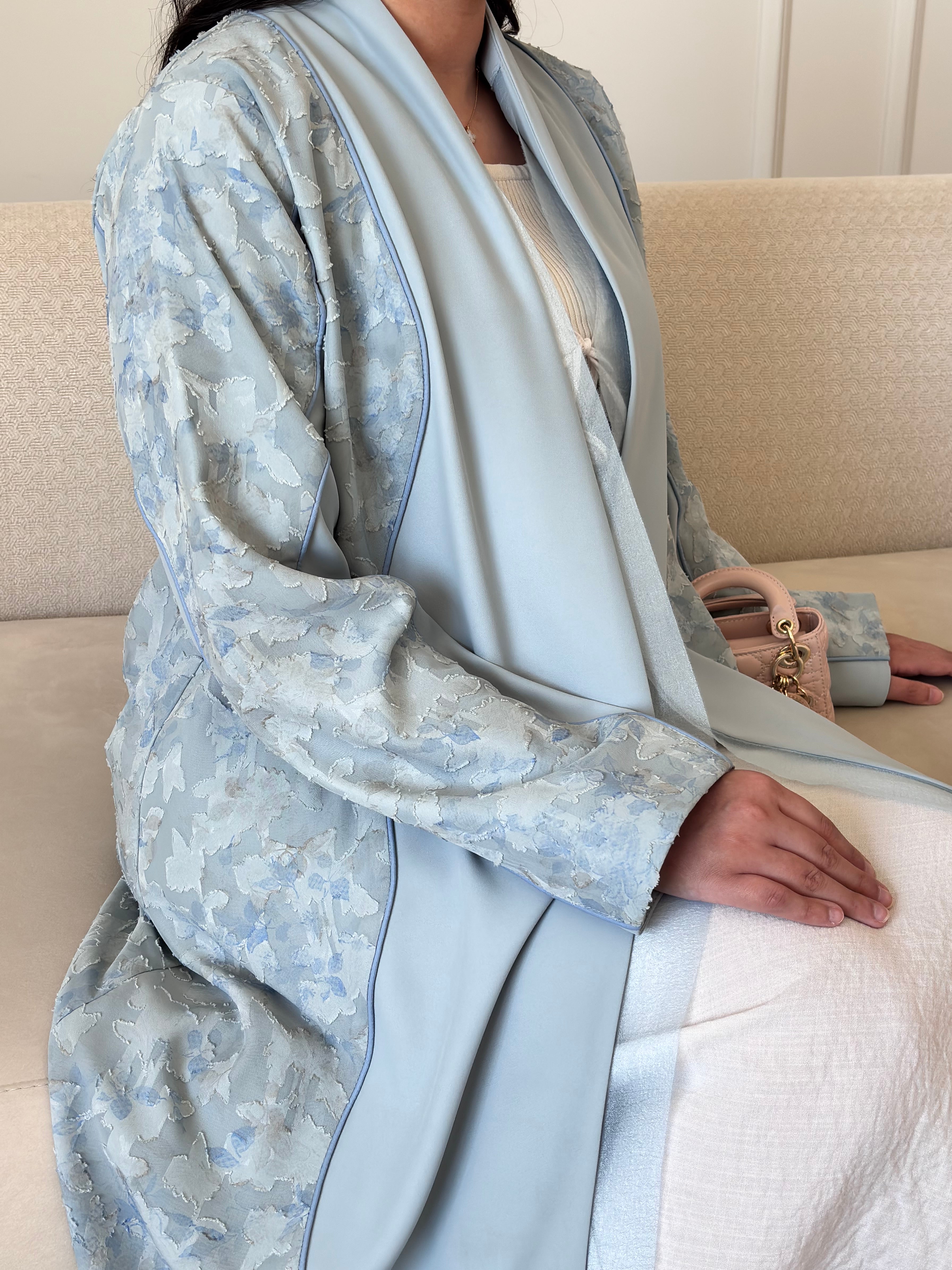DN271 - FLORAL ABAYA