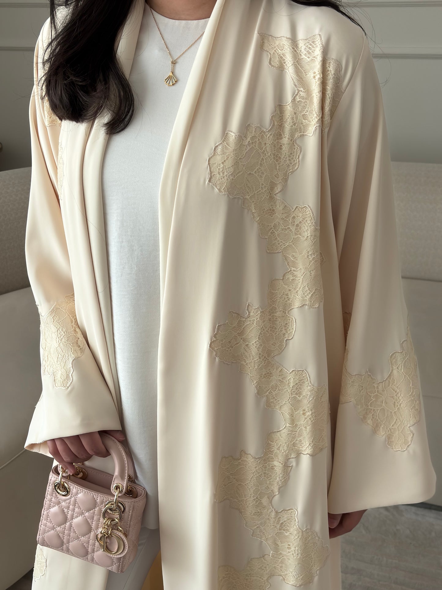 DN287 - LACE ABAYA