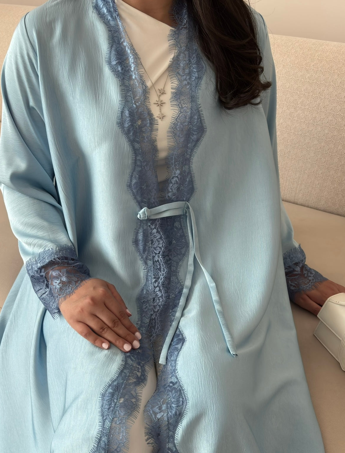 DN296 - LACE ABAYA