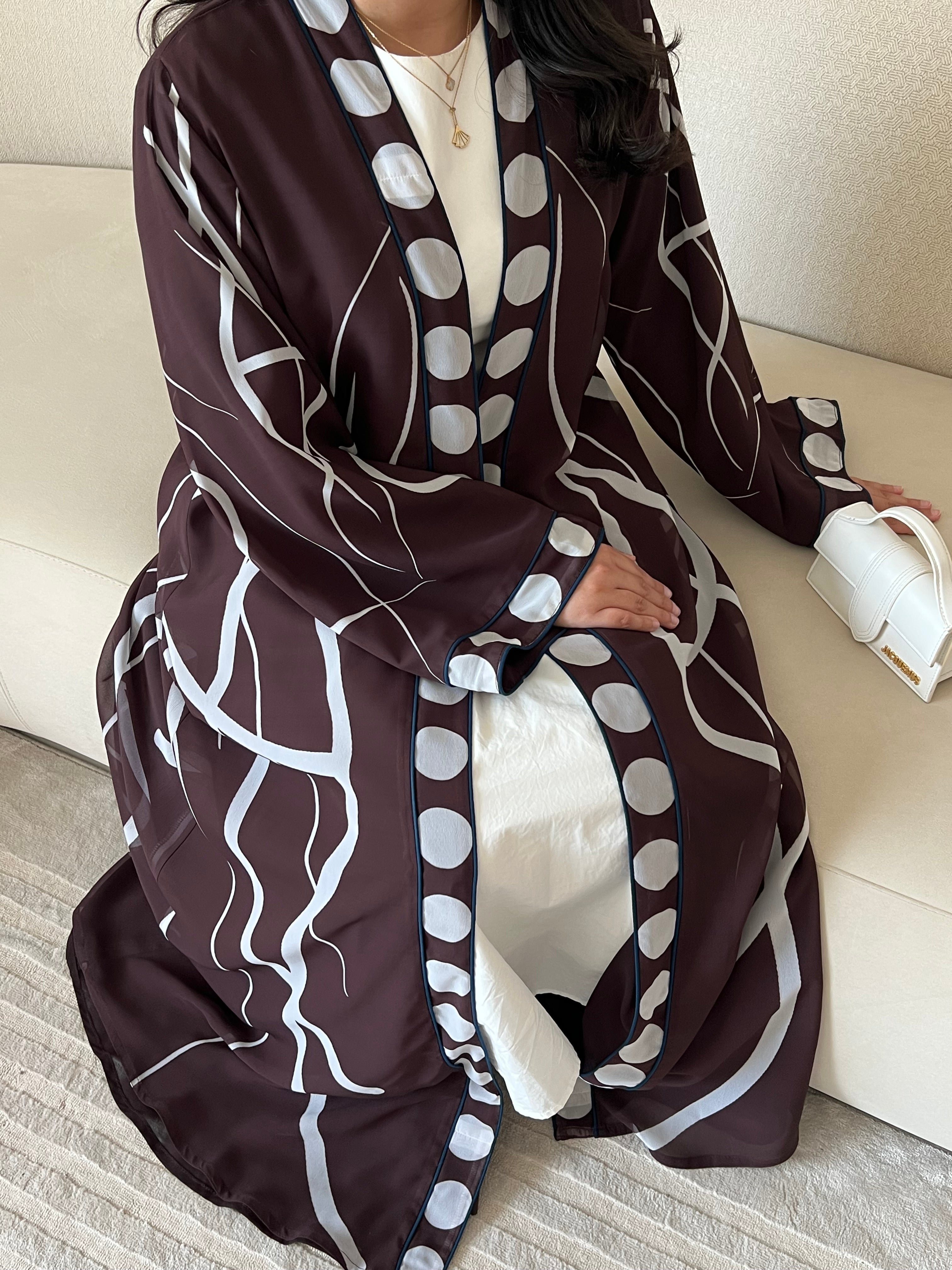 DN266 - POLKA DOT ABAYA