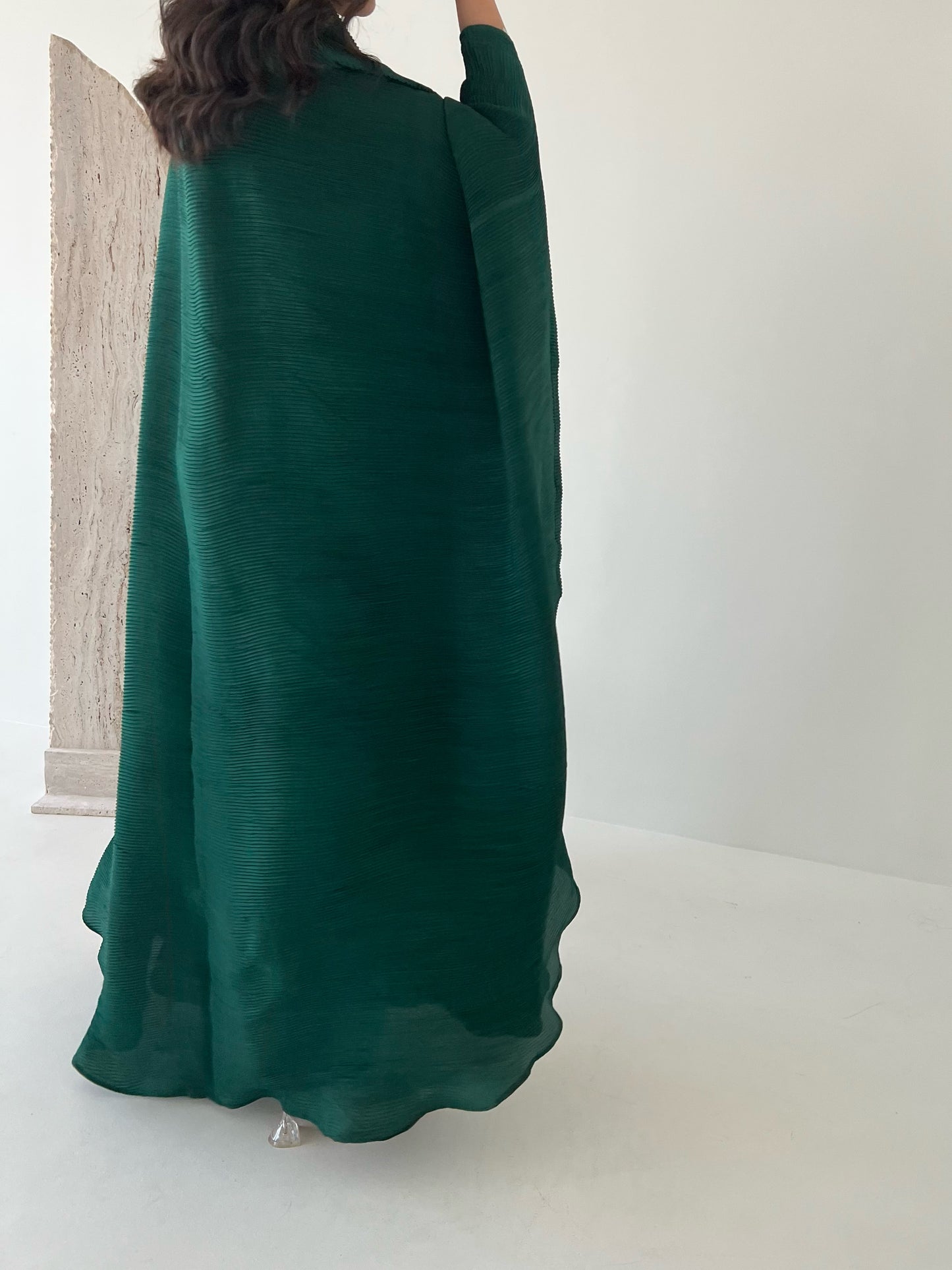 DN054 - GREEN PLEATED