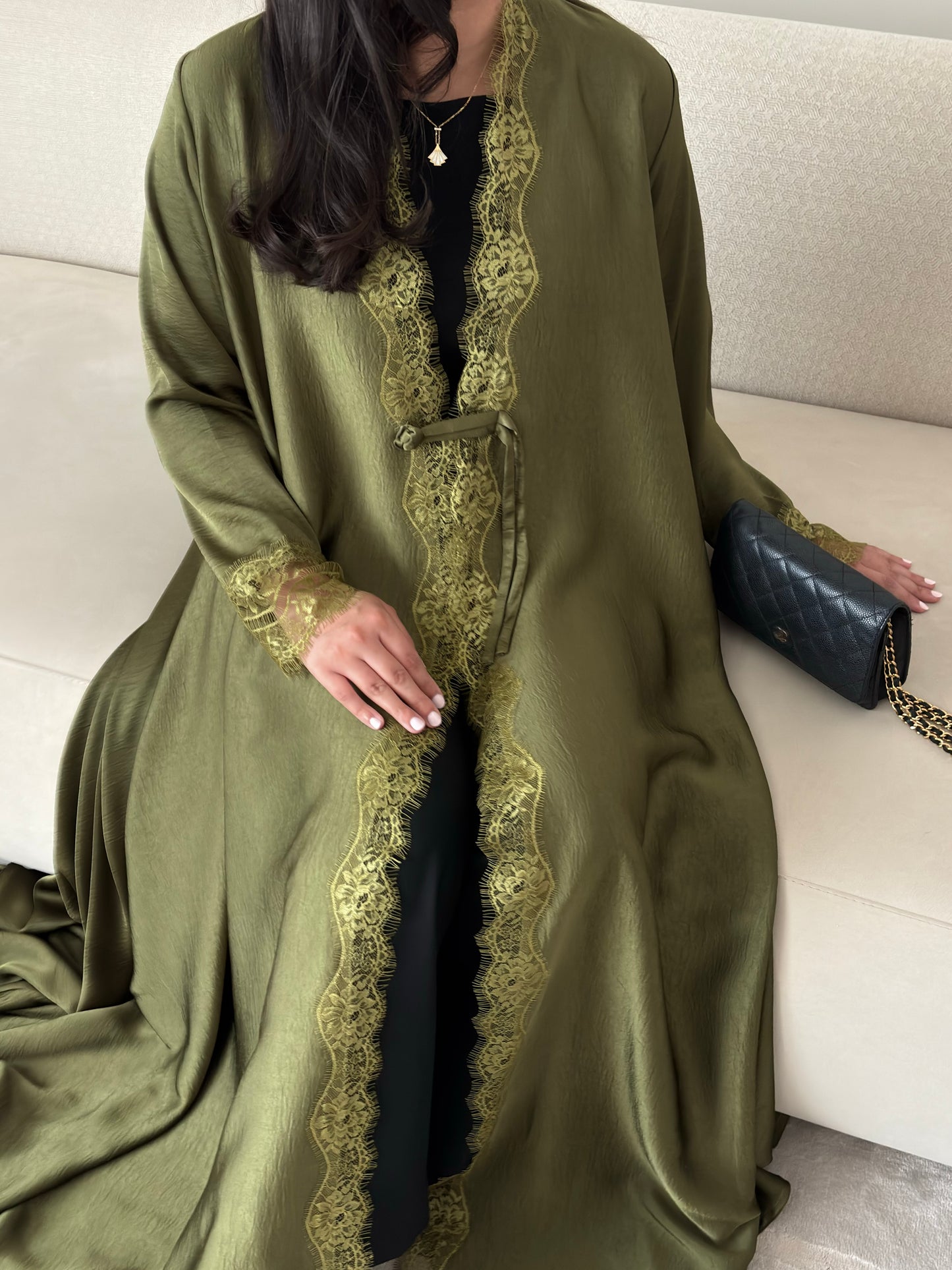 DN301 - LACE ABAYA