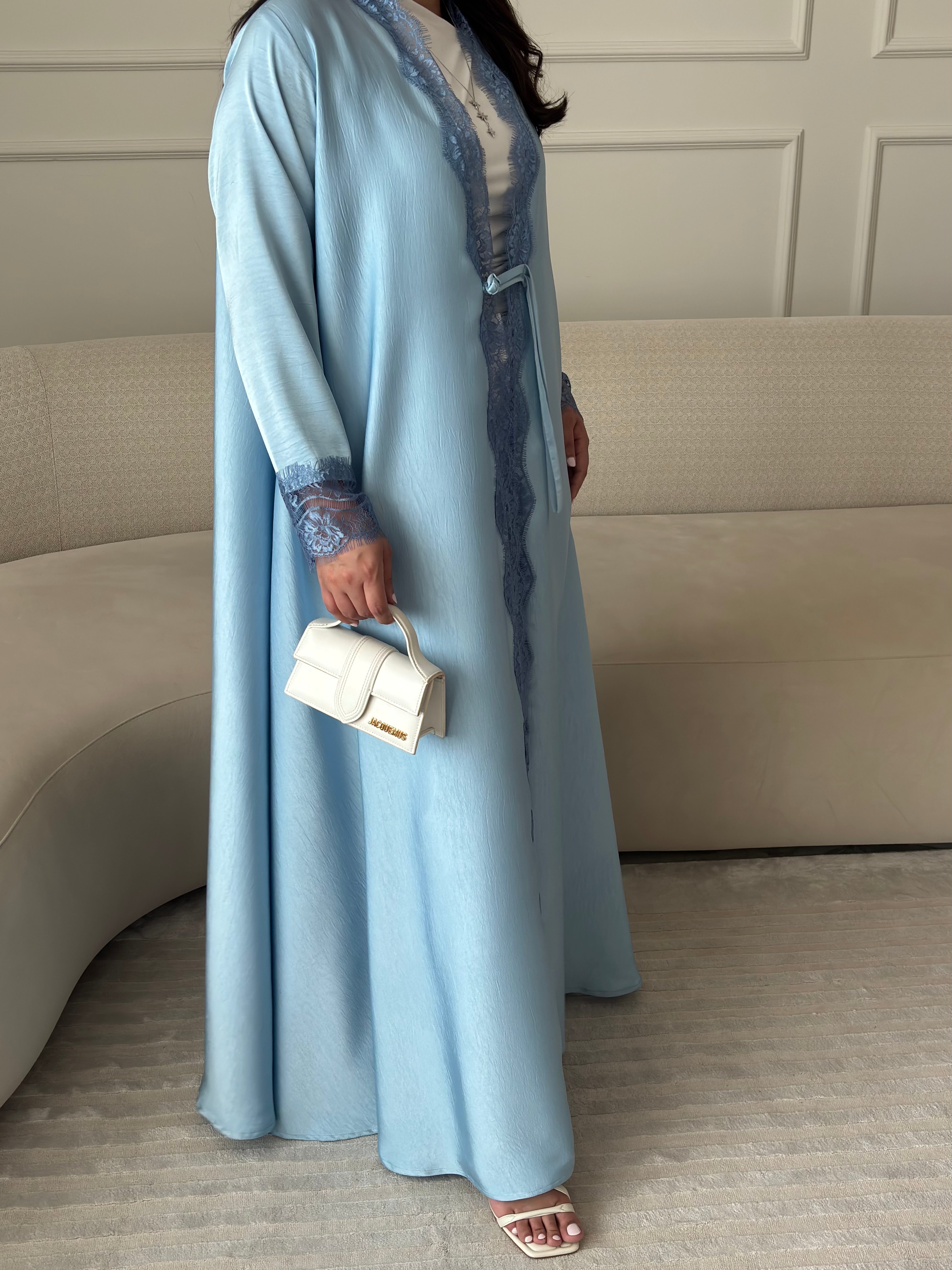 DN296 - LACE ABAYA