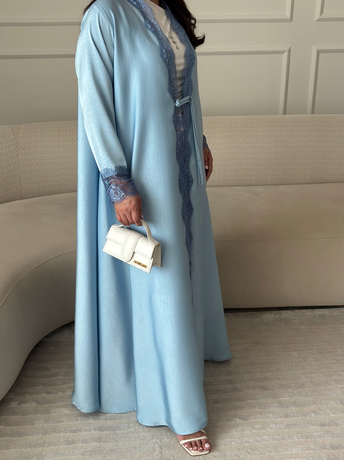 DN296 - LACE ABAYA