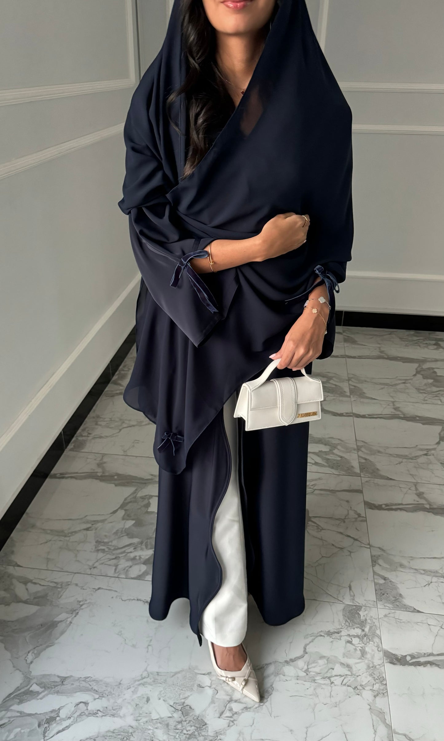 DN099 - Summery Crepe BOW Abaya