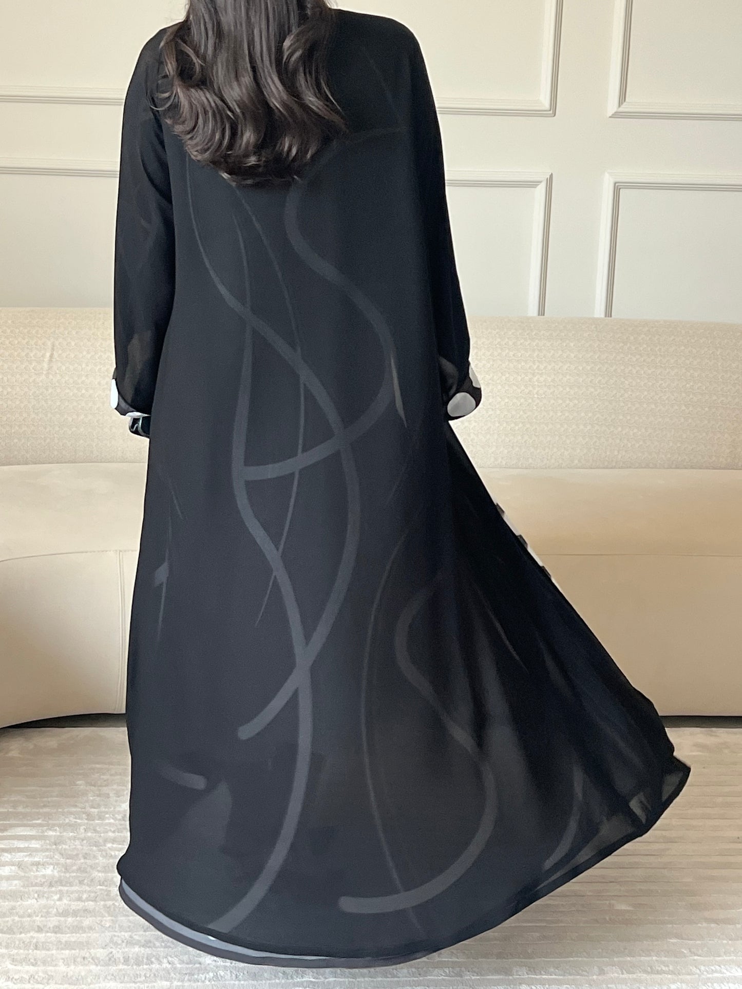 DN263 - POLKA DOT ABAYA