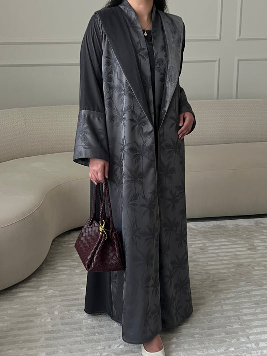 DN209 - VELVET PALM ABAYA