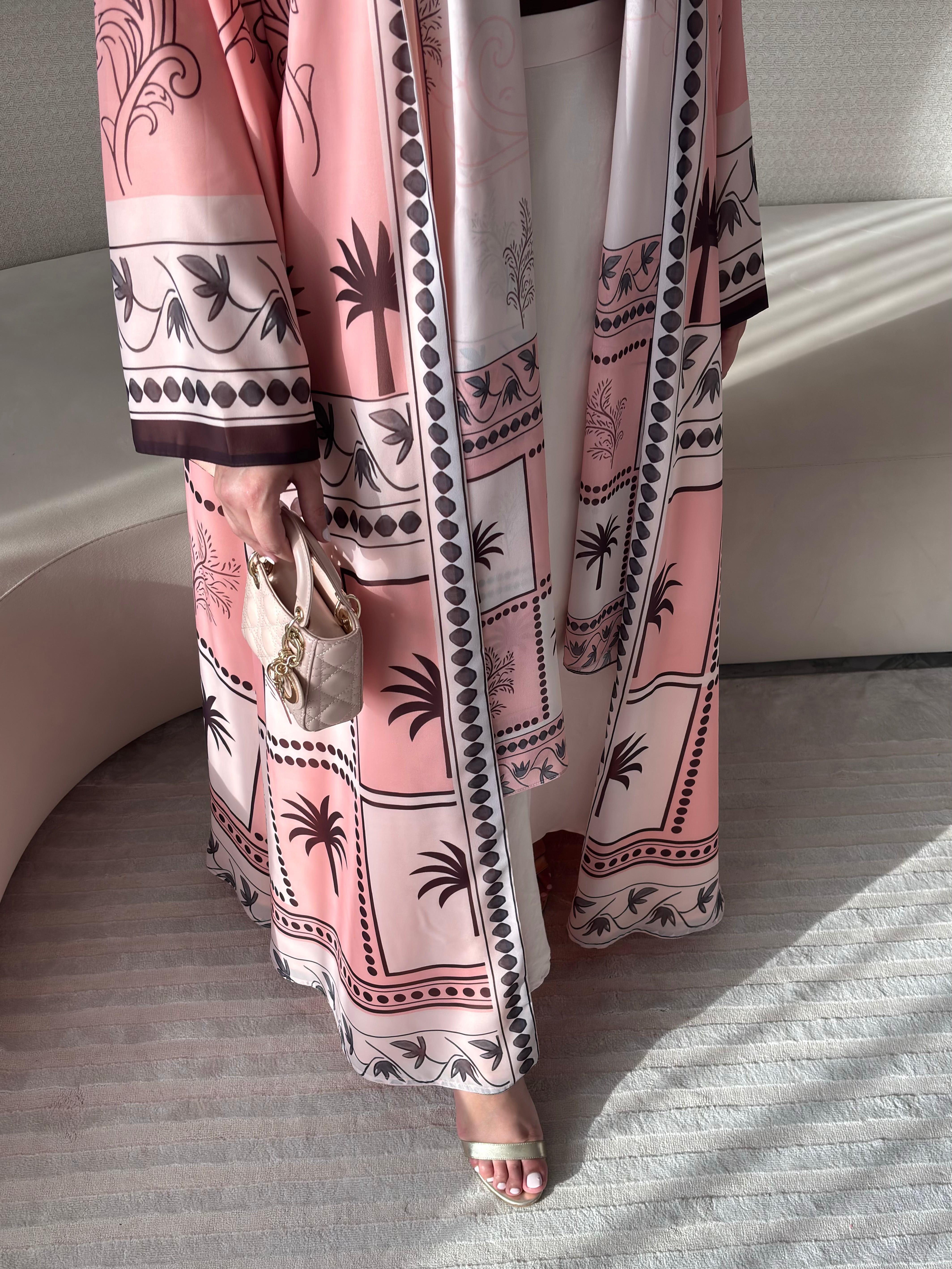 DN305 - PALM ABAYA