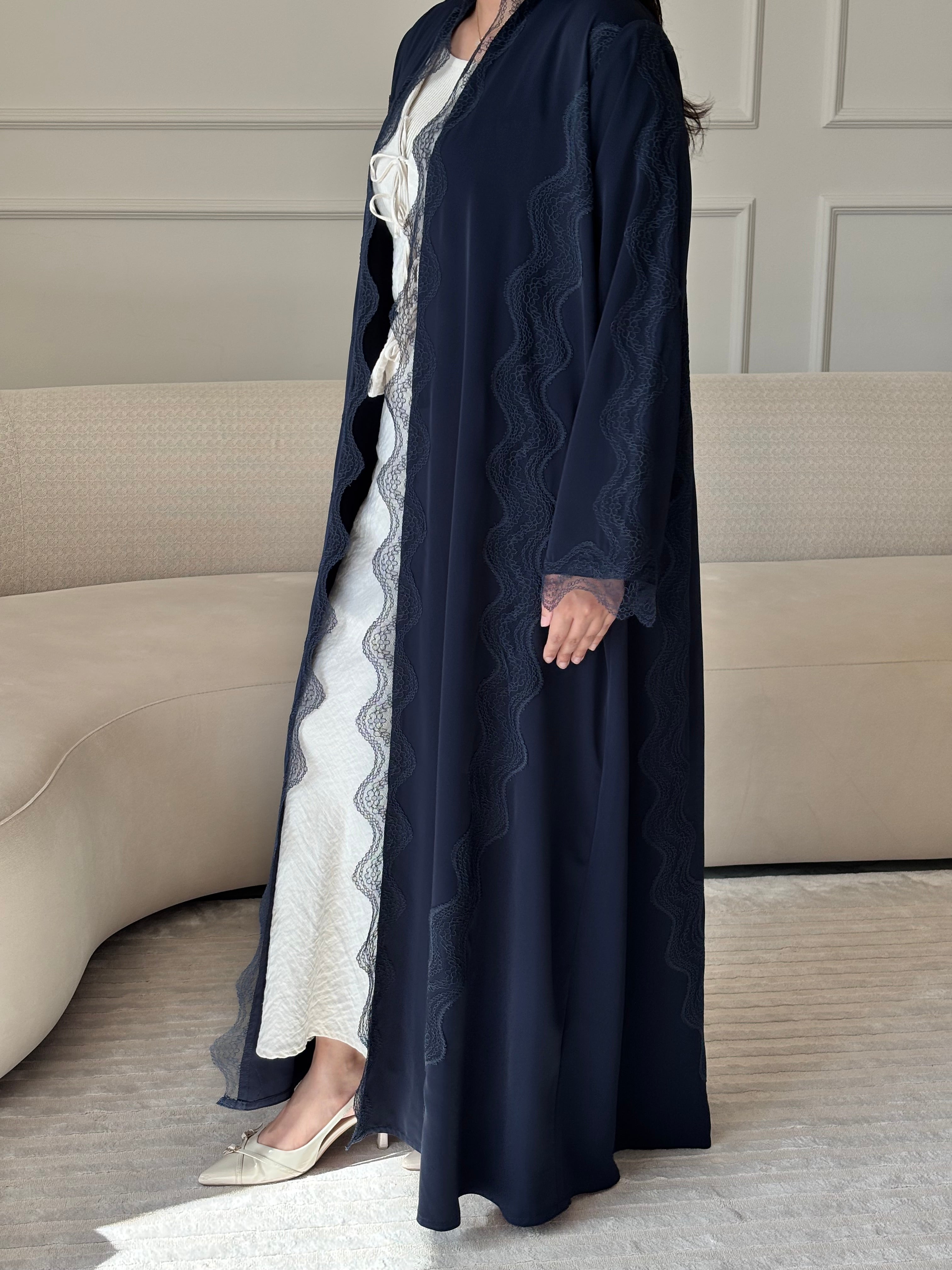 DN276 - LACE ABAYA