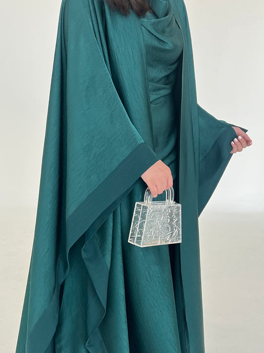 DN074 - SILK ABAYA SET