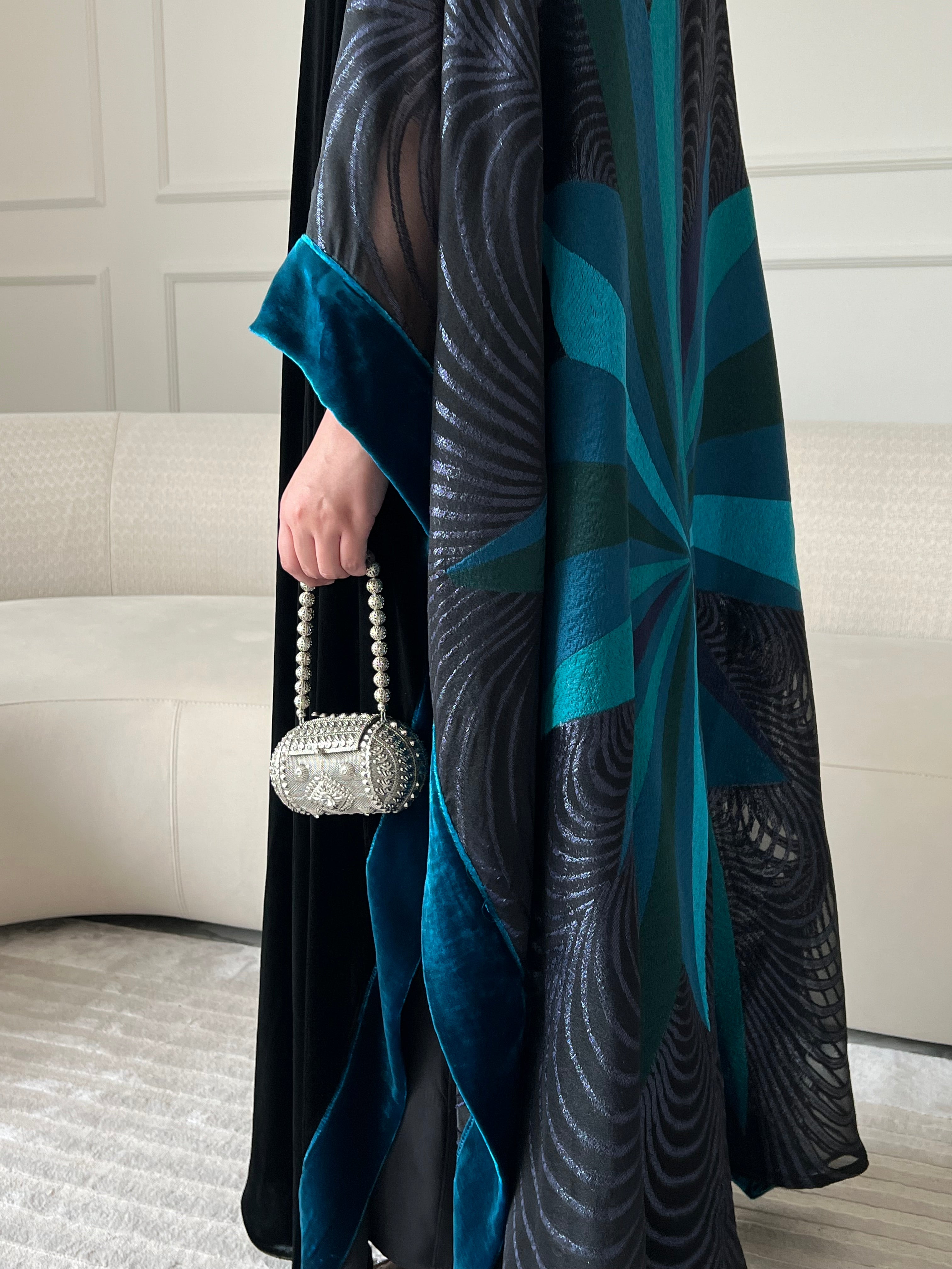 DN244 - VELVET x ORGANZA PRINT