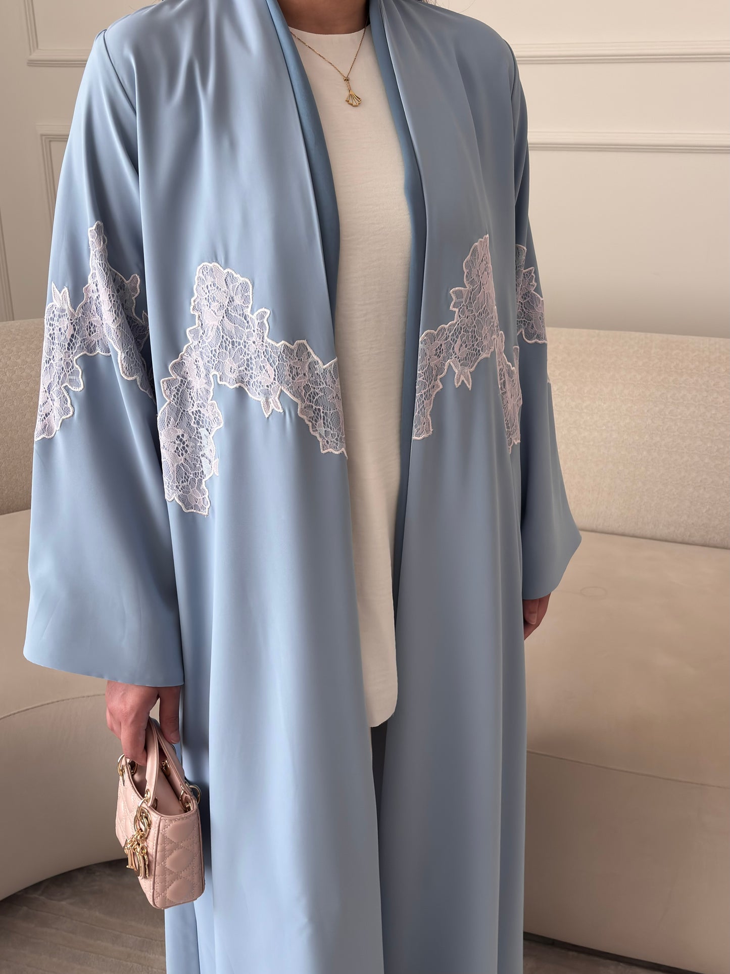 DN279 - LACE ABAYA