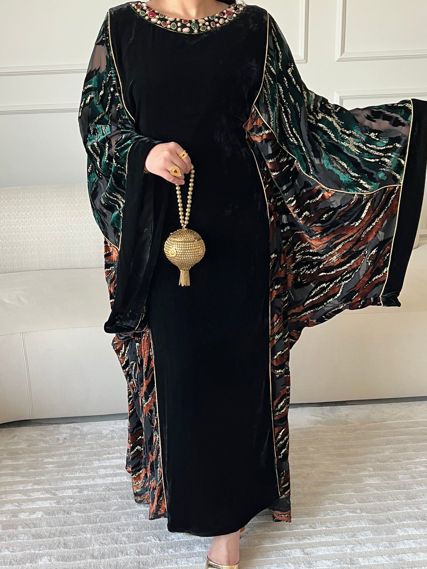 DN235 - STONE KAFTAN