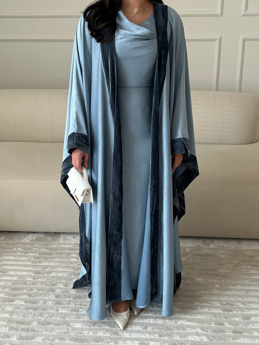 DN197 - SILK ABAYA SET