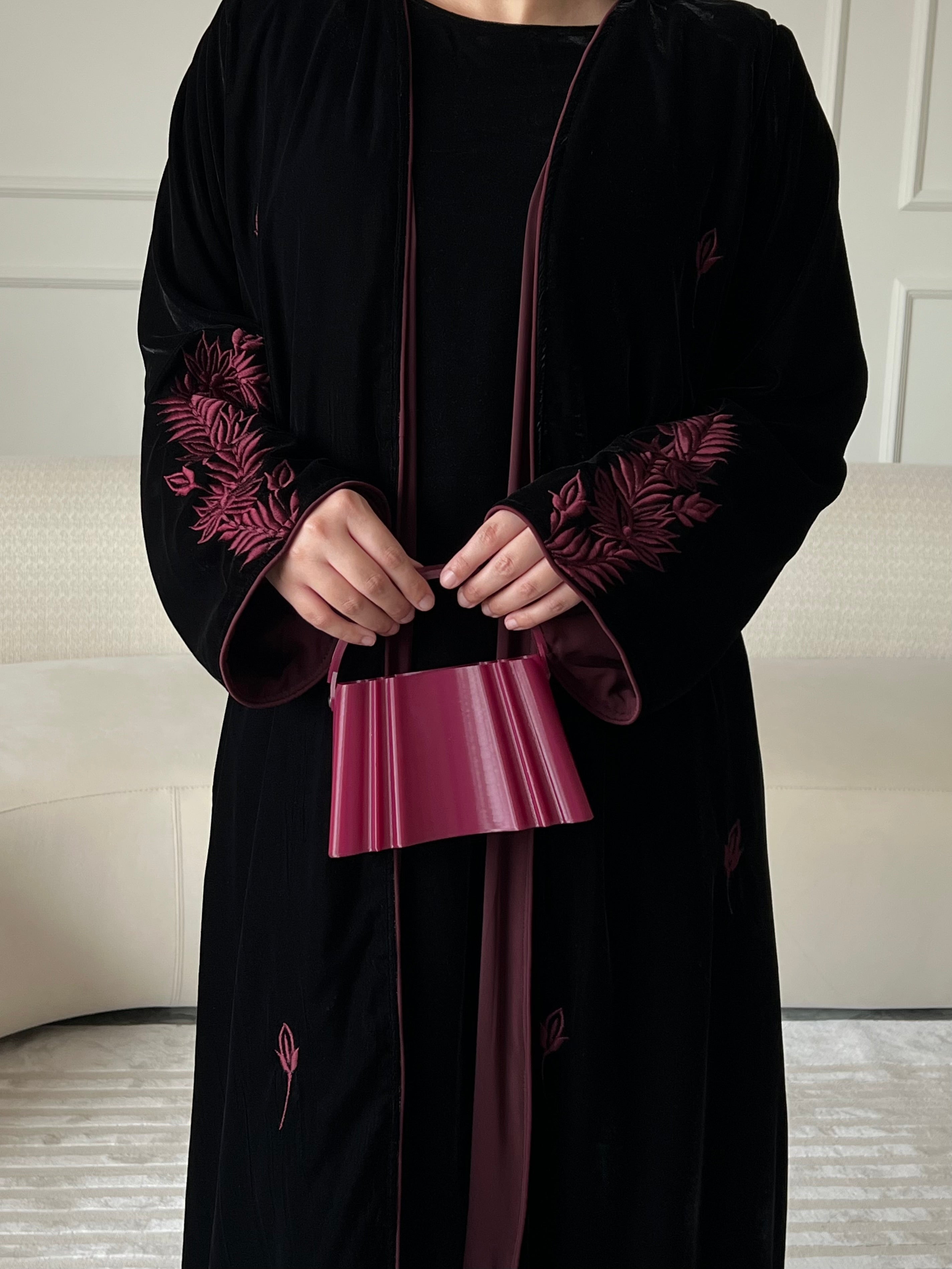 DN215 - VELVET EMBROIDERY