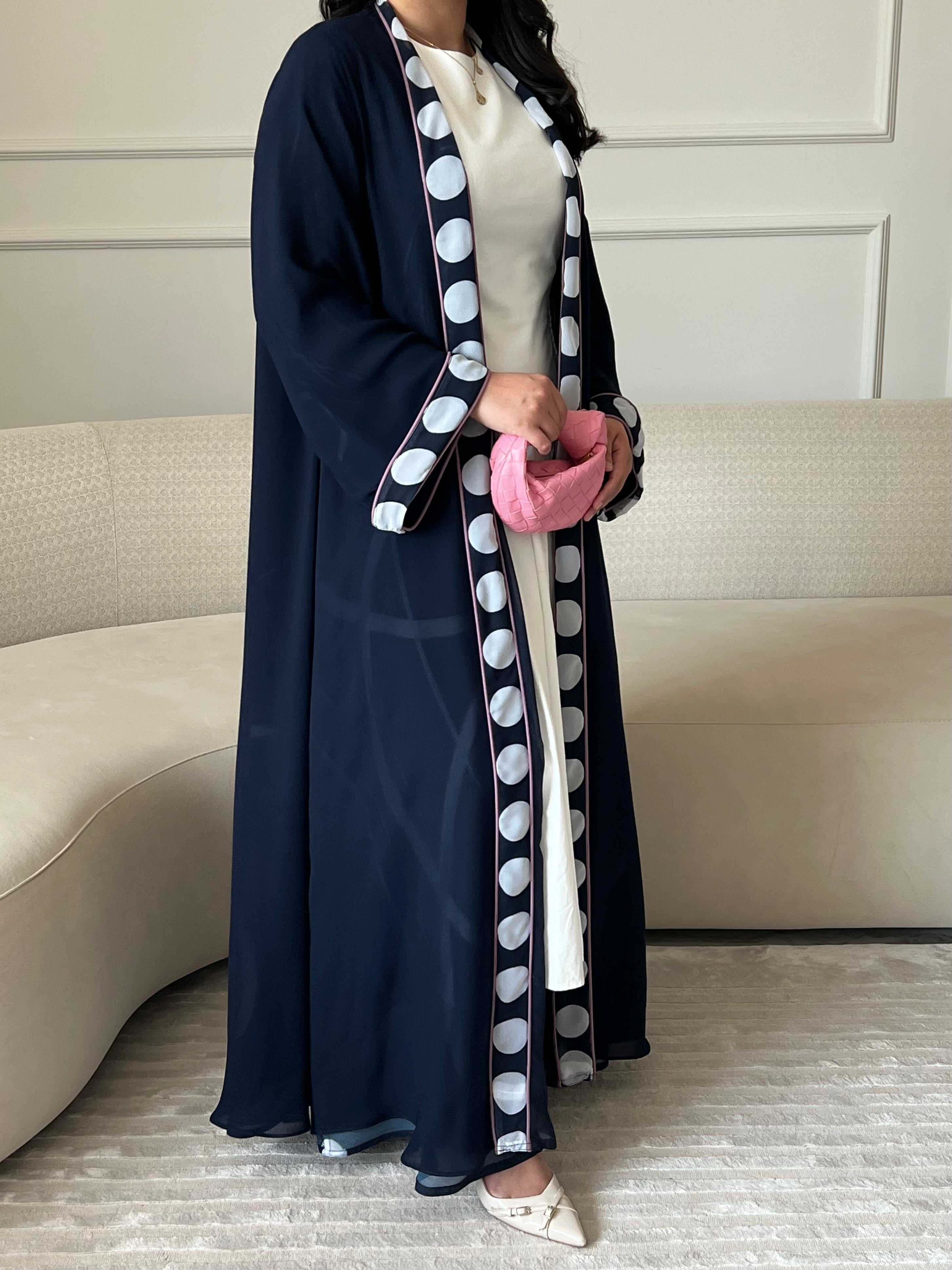 DN265 - POLKA DOT ABAYA