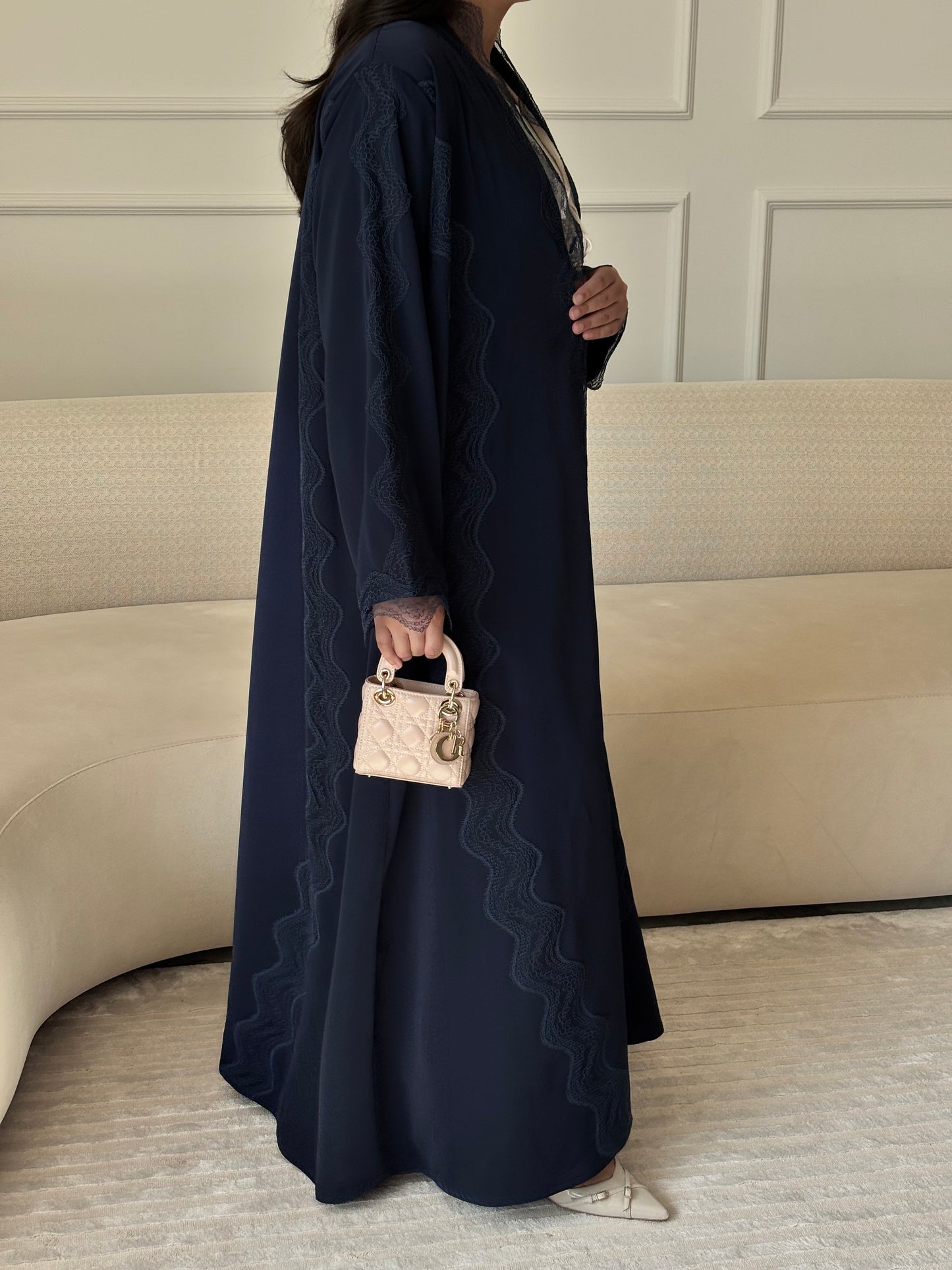 DN276 - LACE ABAYA