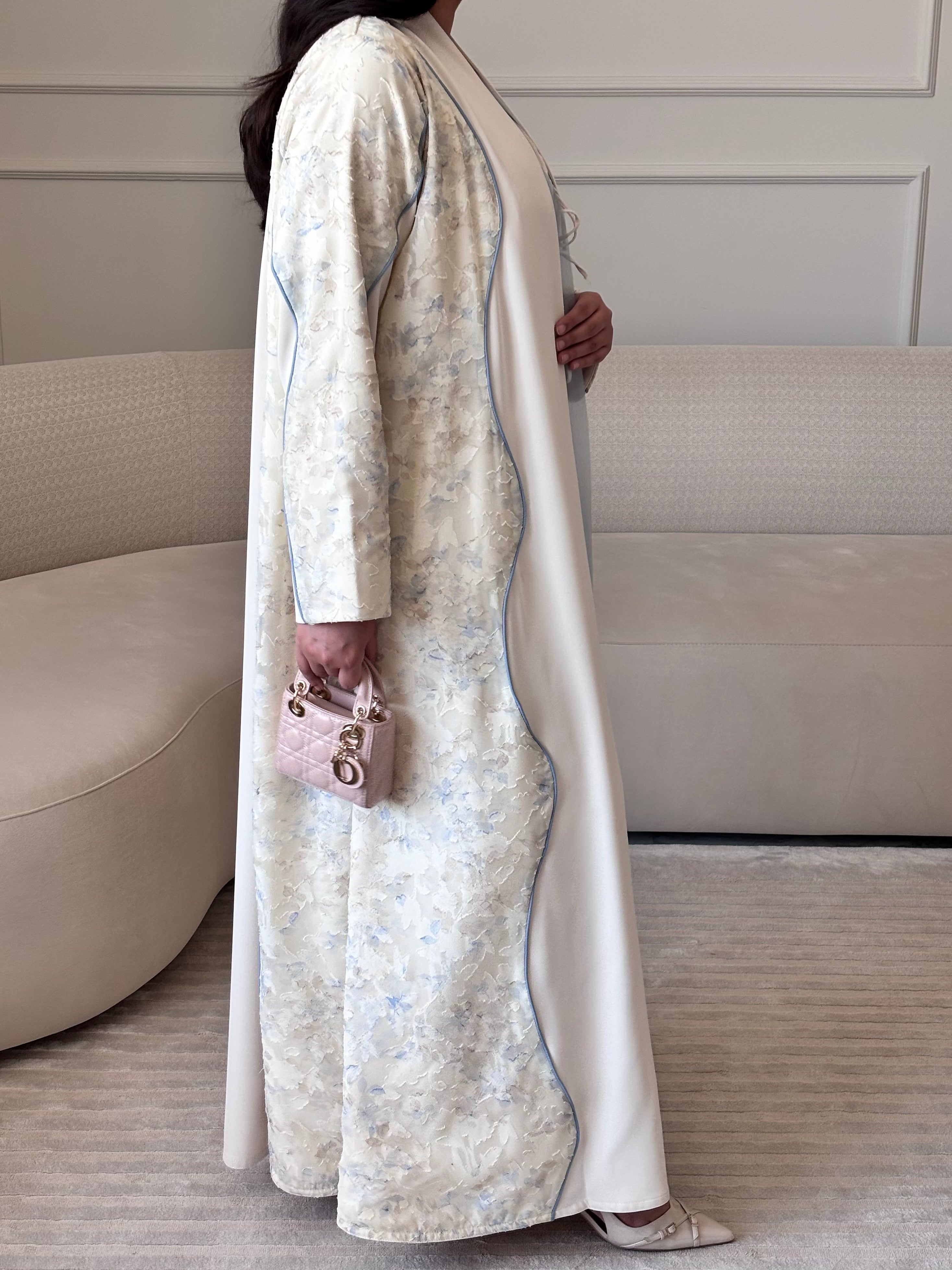 DN273 - FLORAL ABAYA