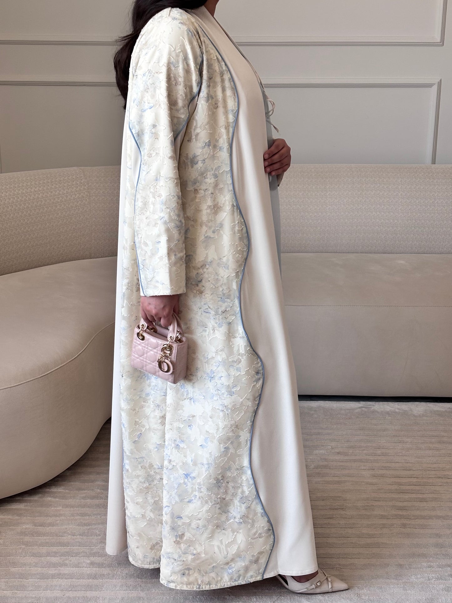 DN273 - FLORAL ABAYA