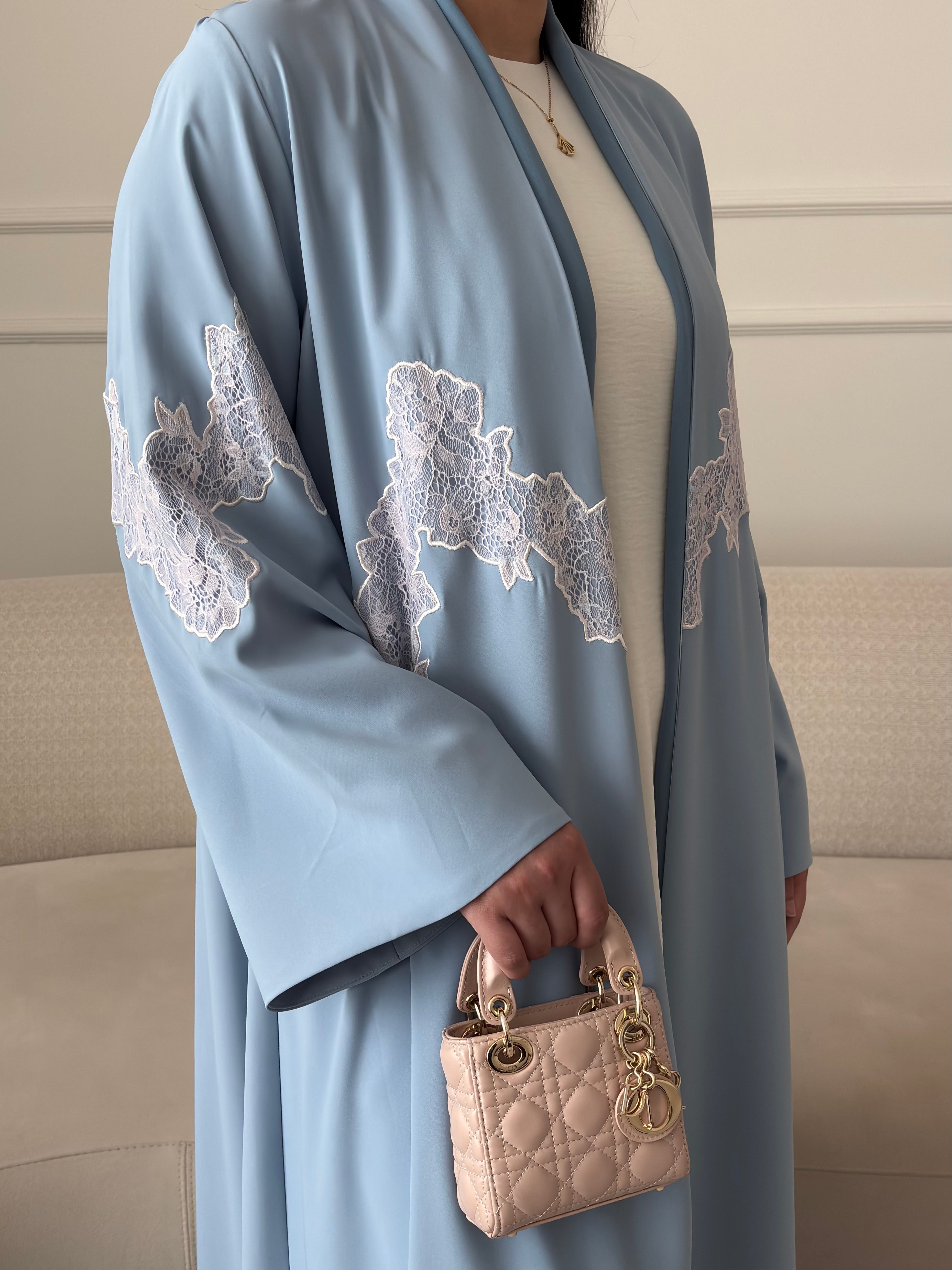 DN279 - LACE ABAYA
