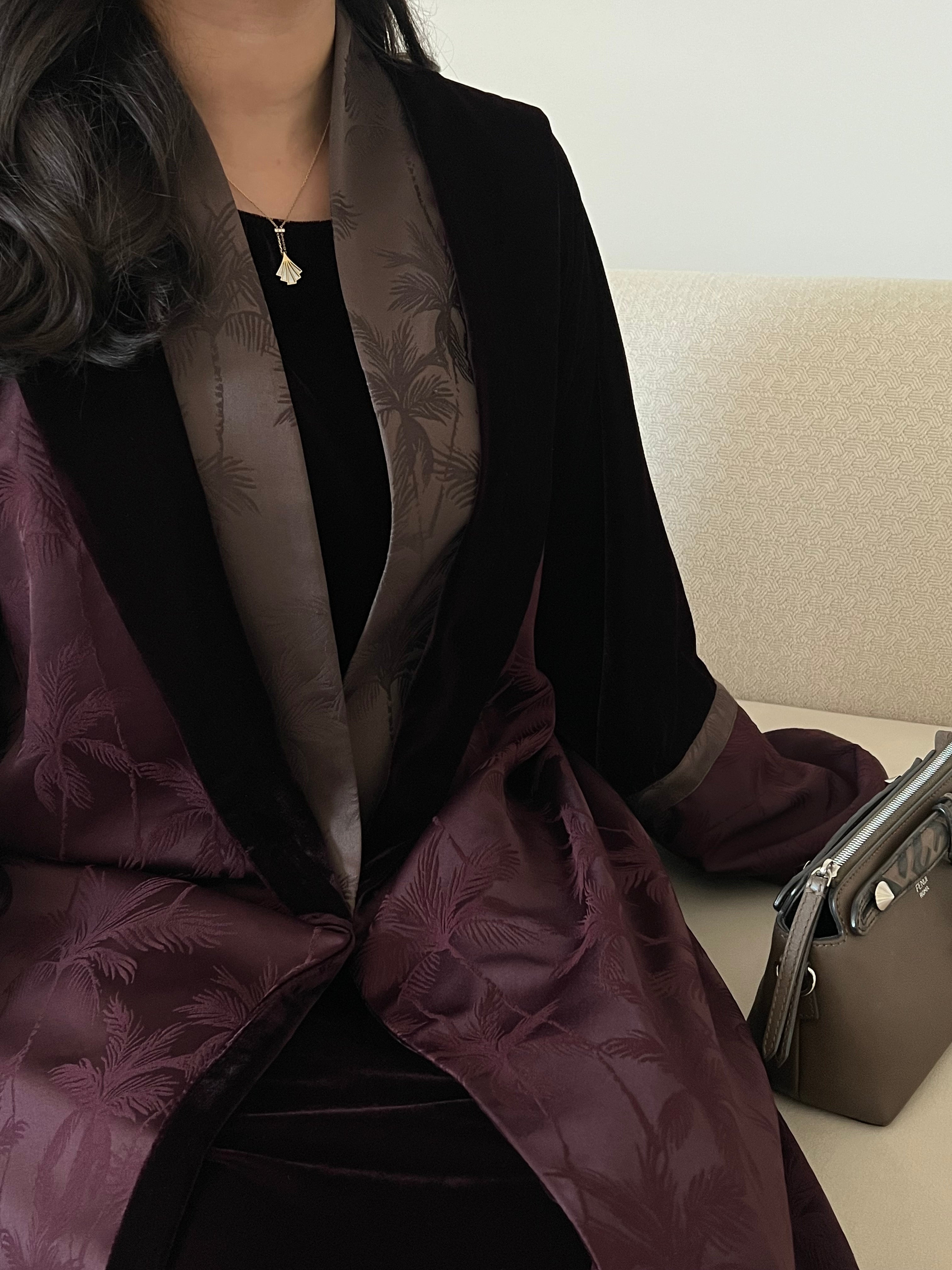 DN213 - VELVET PALM ABAYA