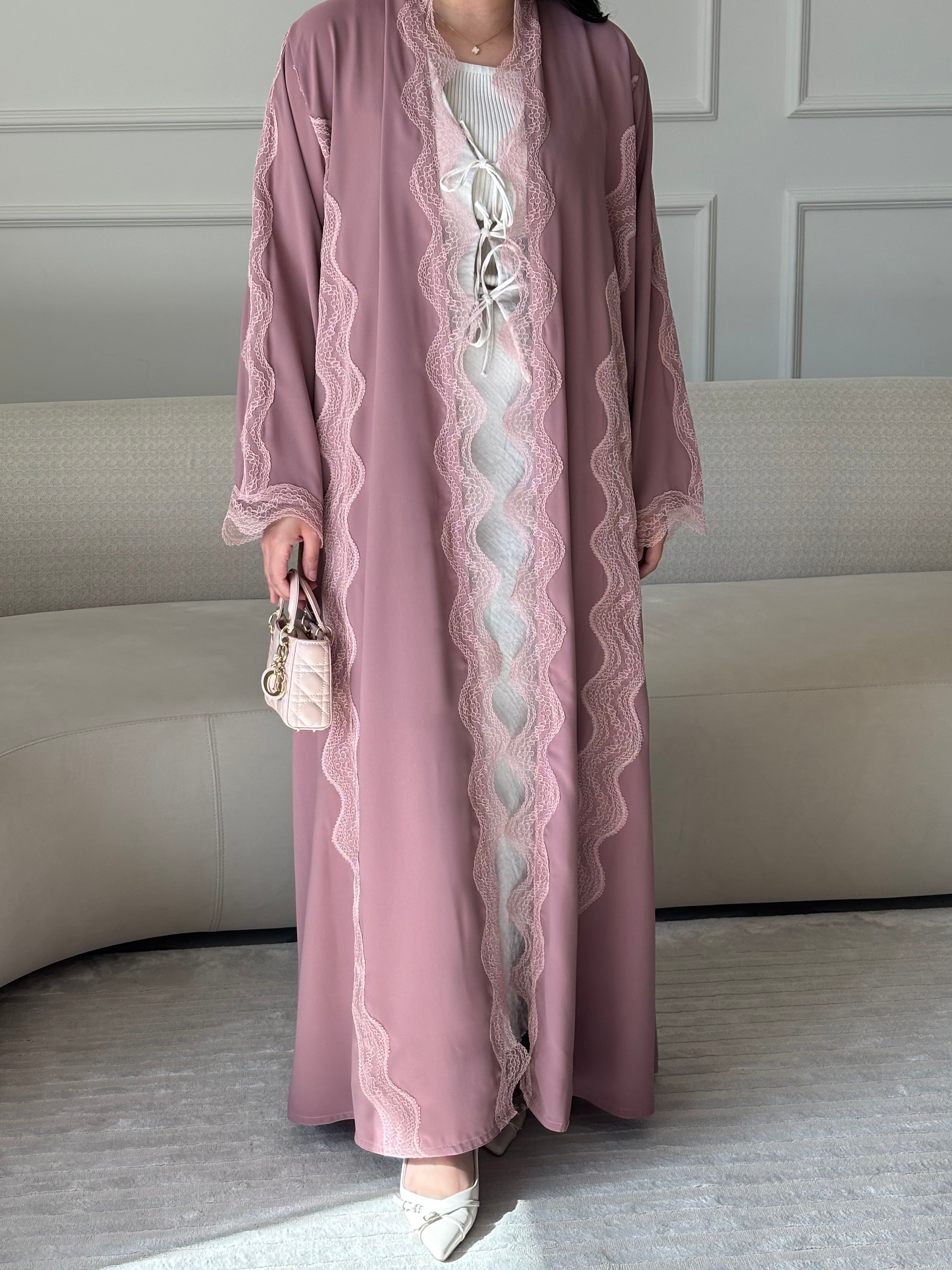 DN277 - LACE ABAYA