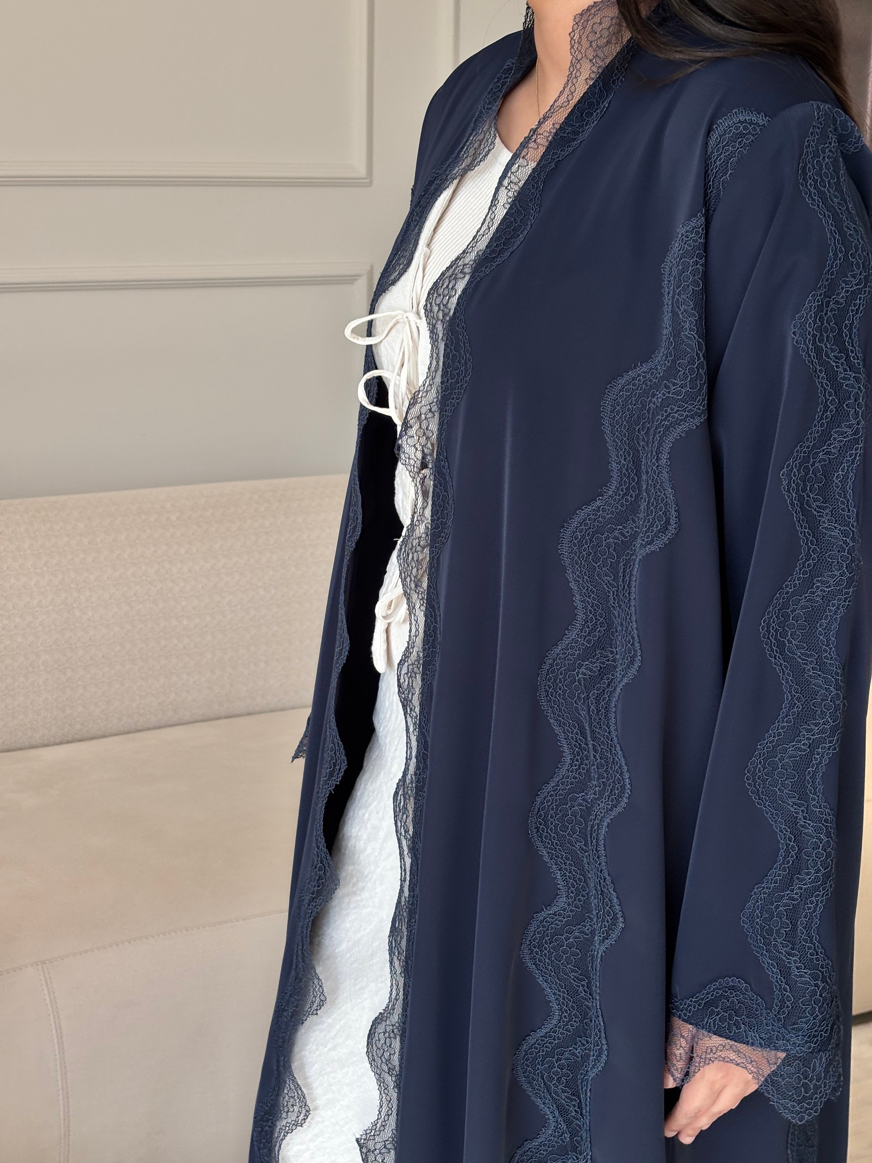 DN276 - LACE ABAYA