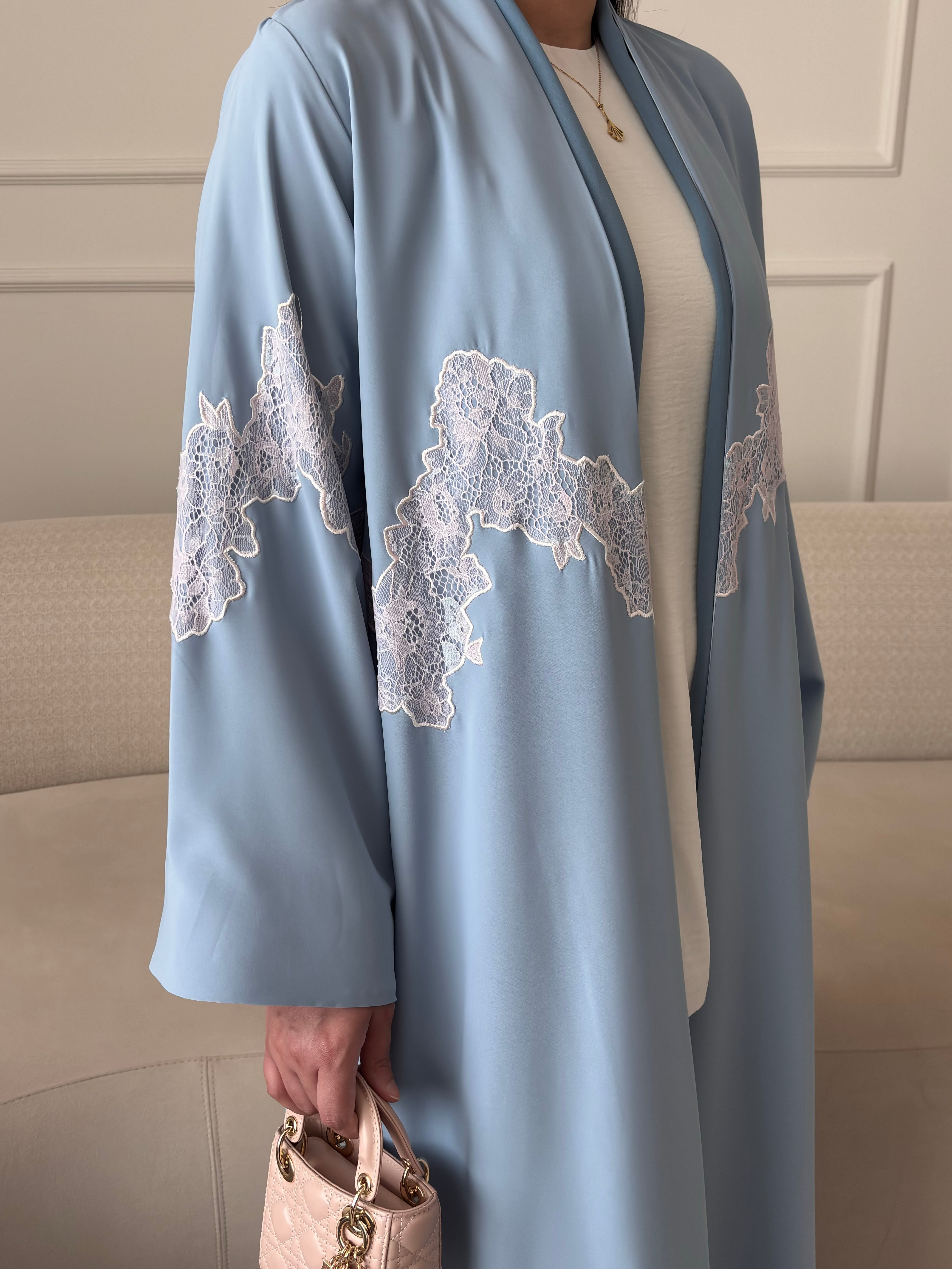 DN279 - LACE ABAYA
