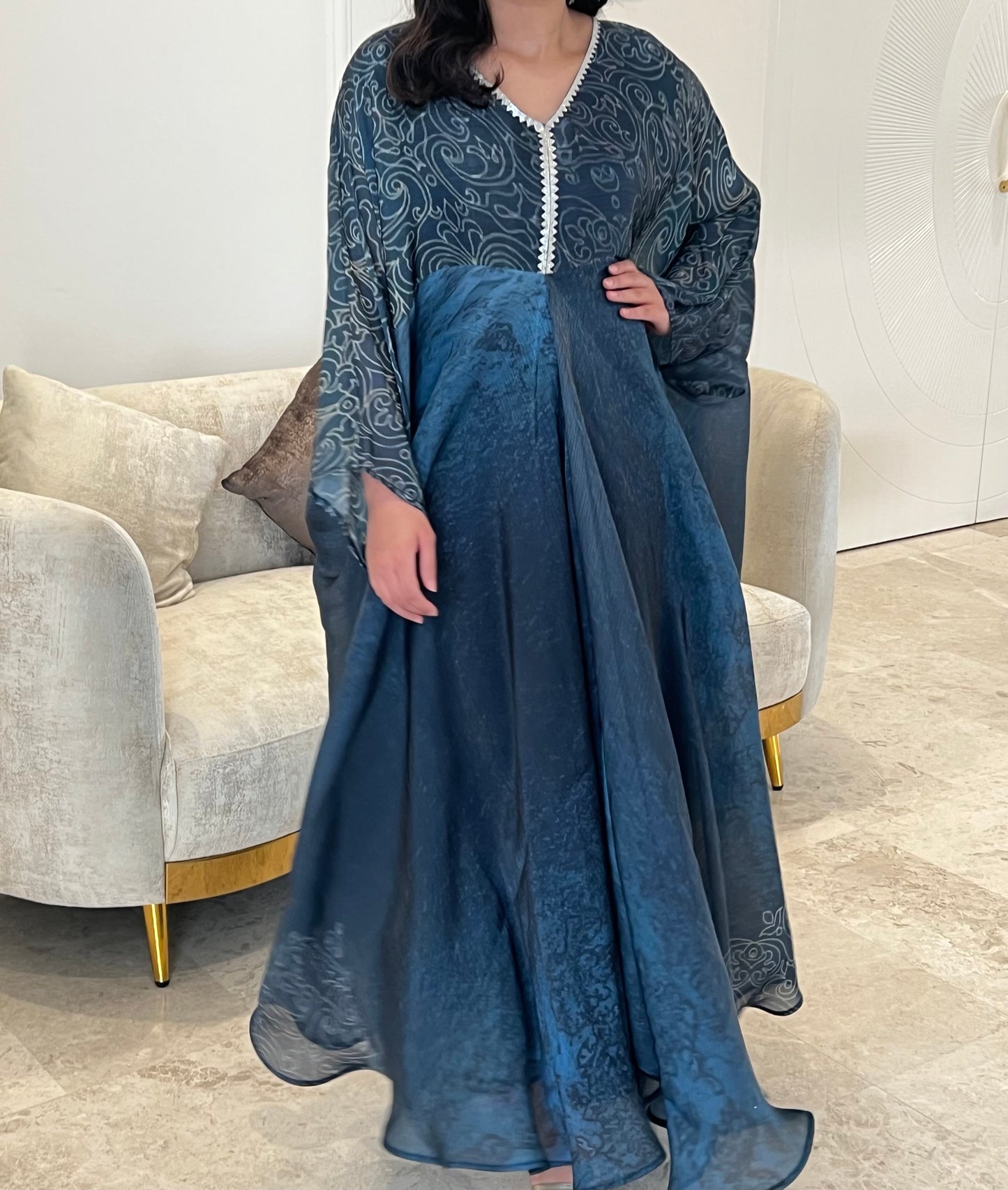 DN068 - ORGANZA KAFTAN