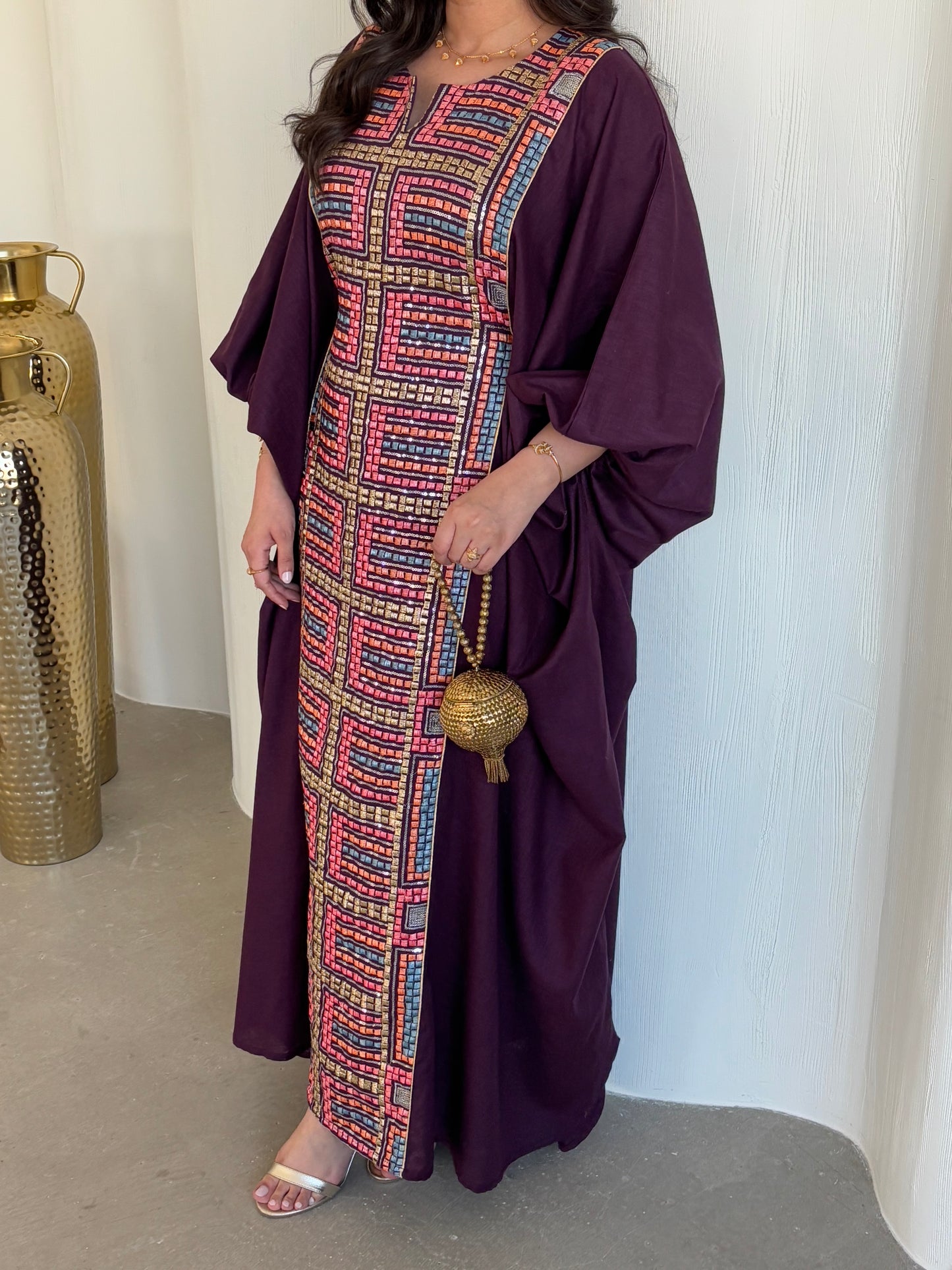 DN126 -COLORFUL EMBROIDERY