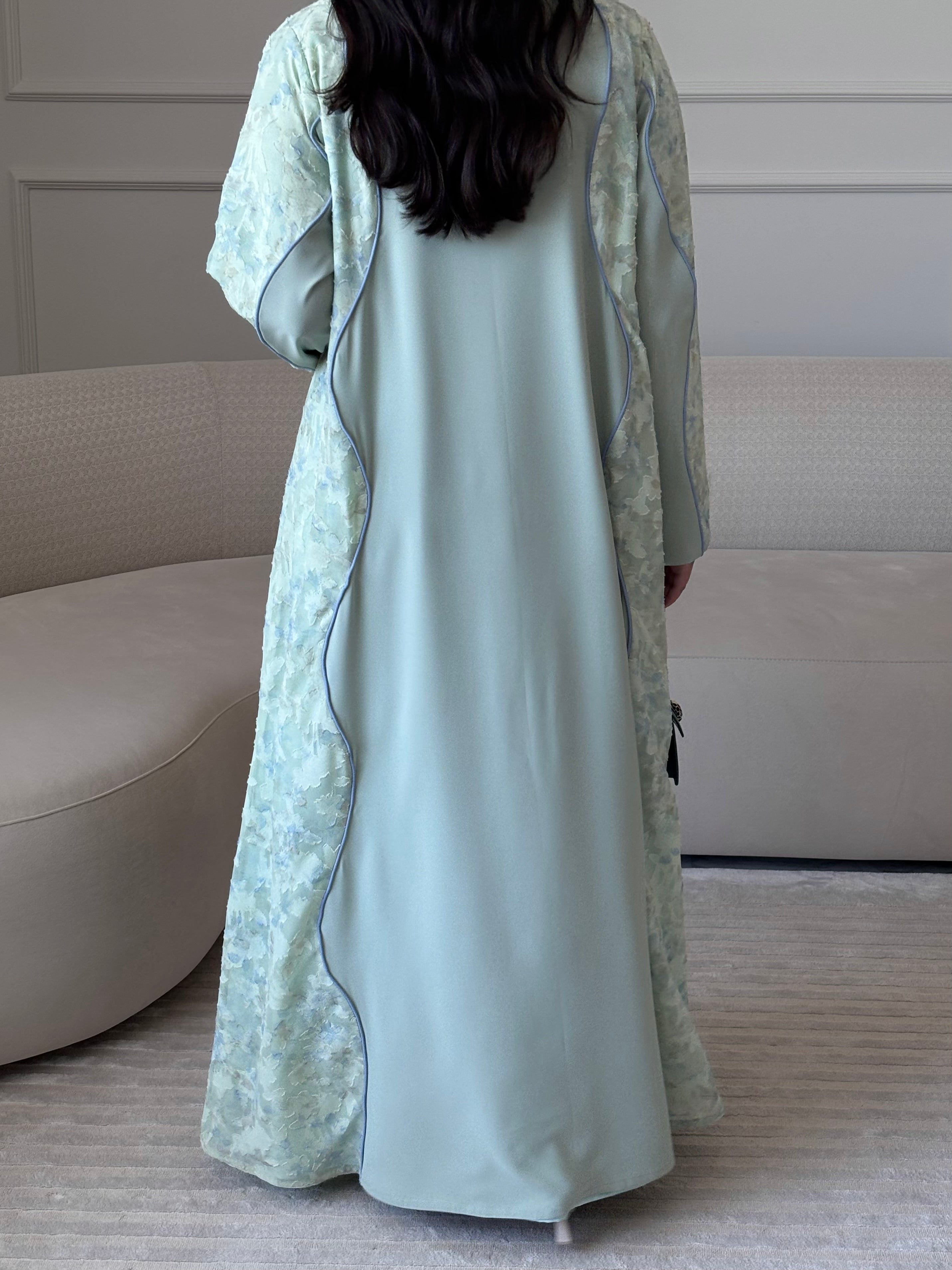 DN272 - FLORAL ABAYA