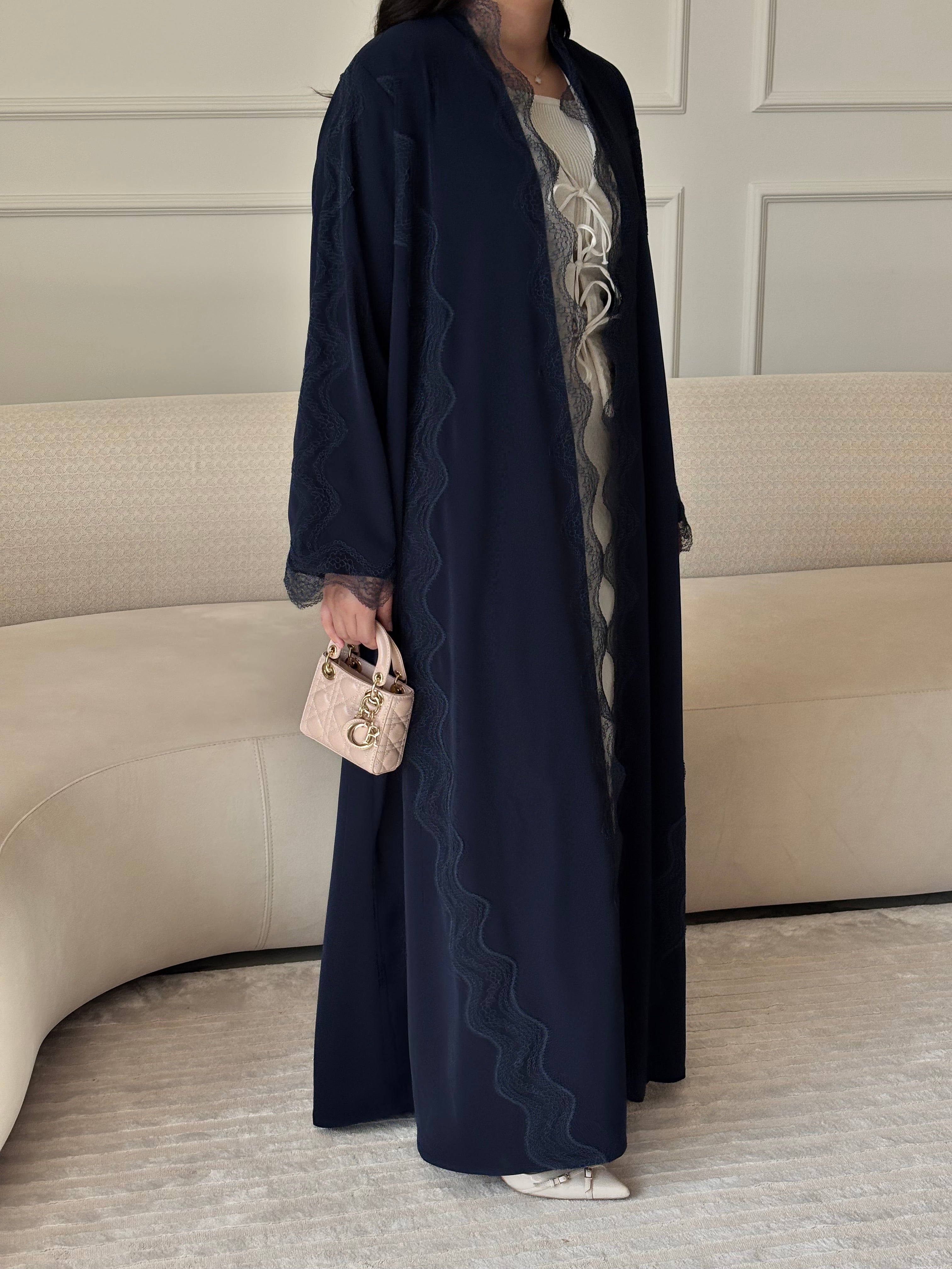 DN276 - LACE ABAYA