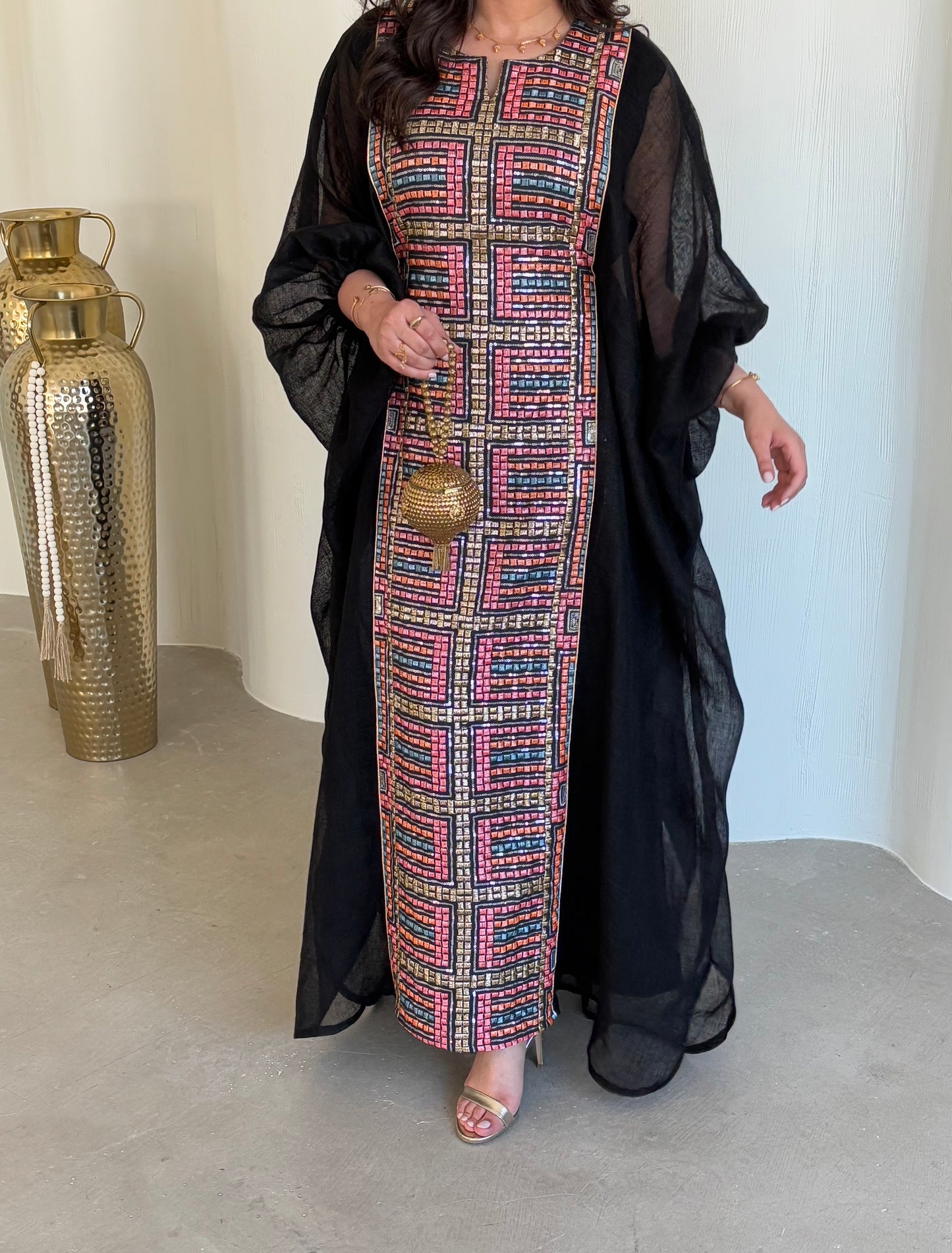 DN144 - COLORFUL EMBROIDERY