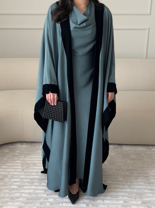 DN199 - SILK ABAYA SET