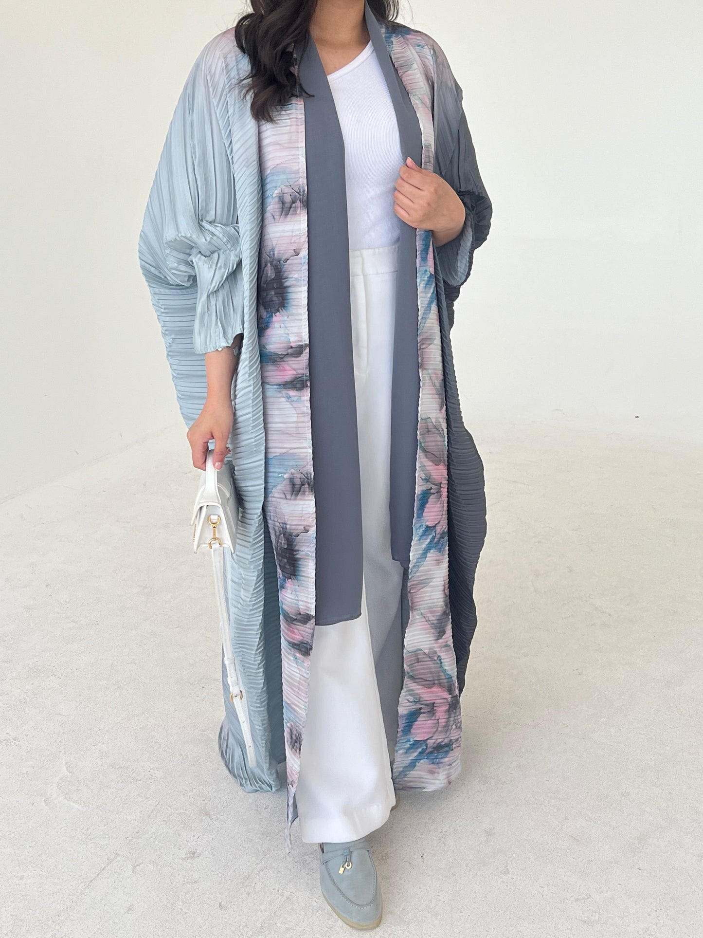 DN082 - FLORAL ABAYA