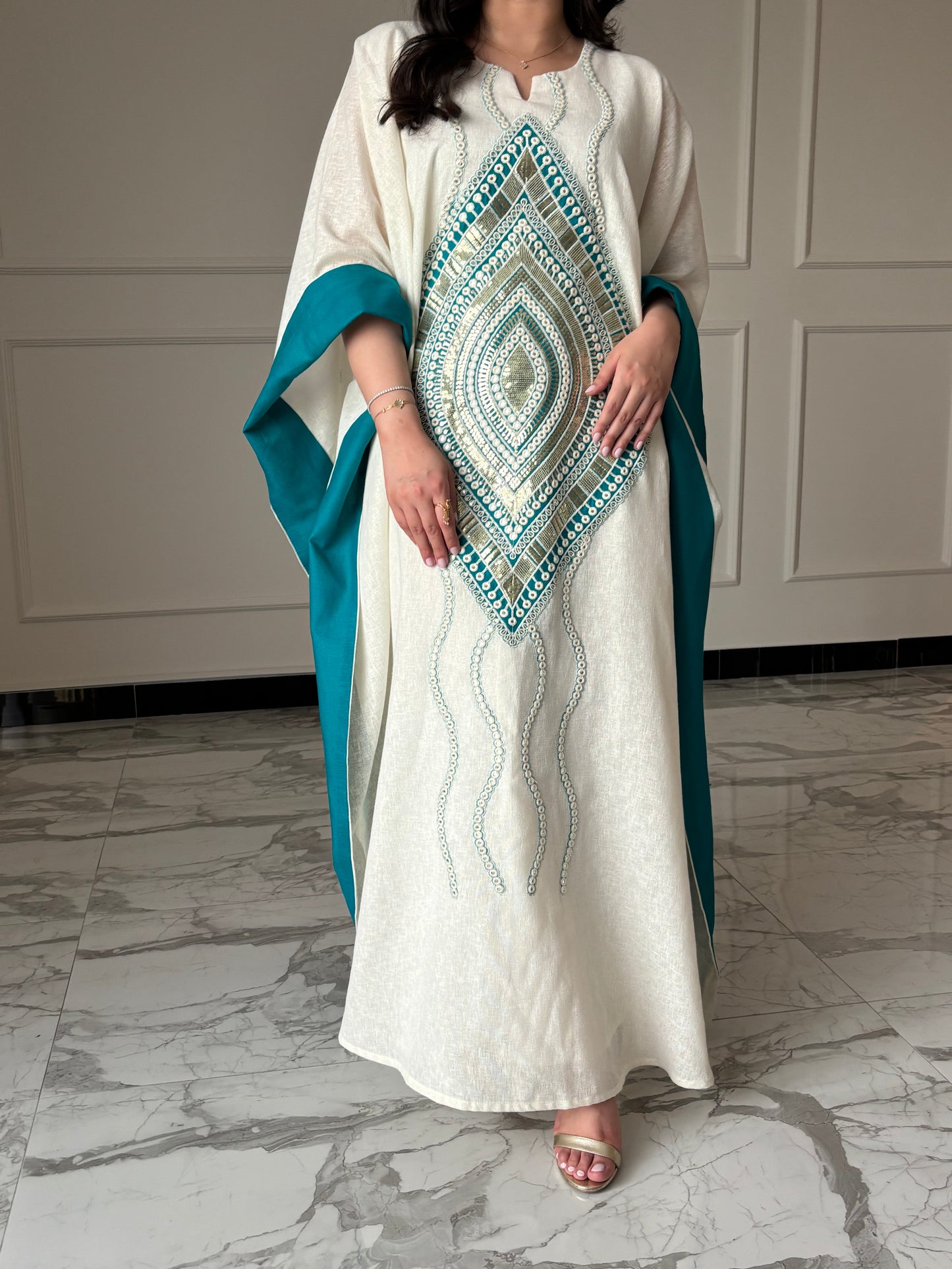 DN139 - BLUE EYE KAFTAN