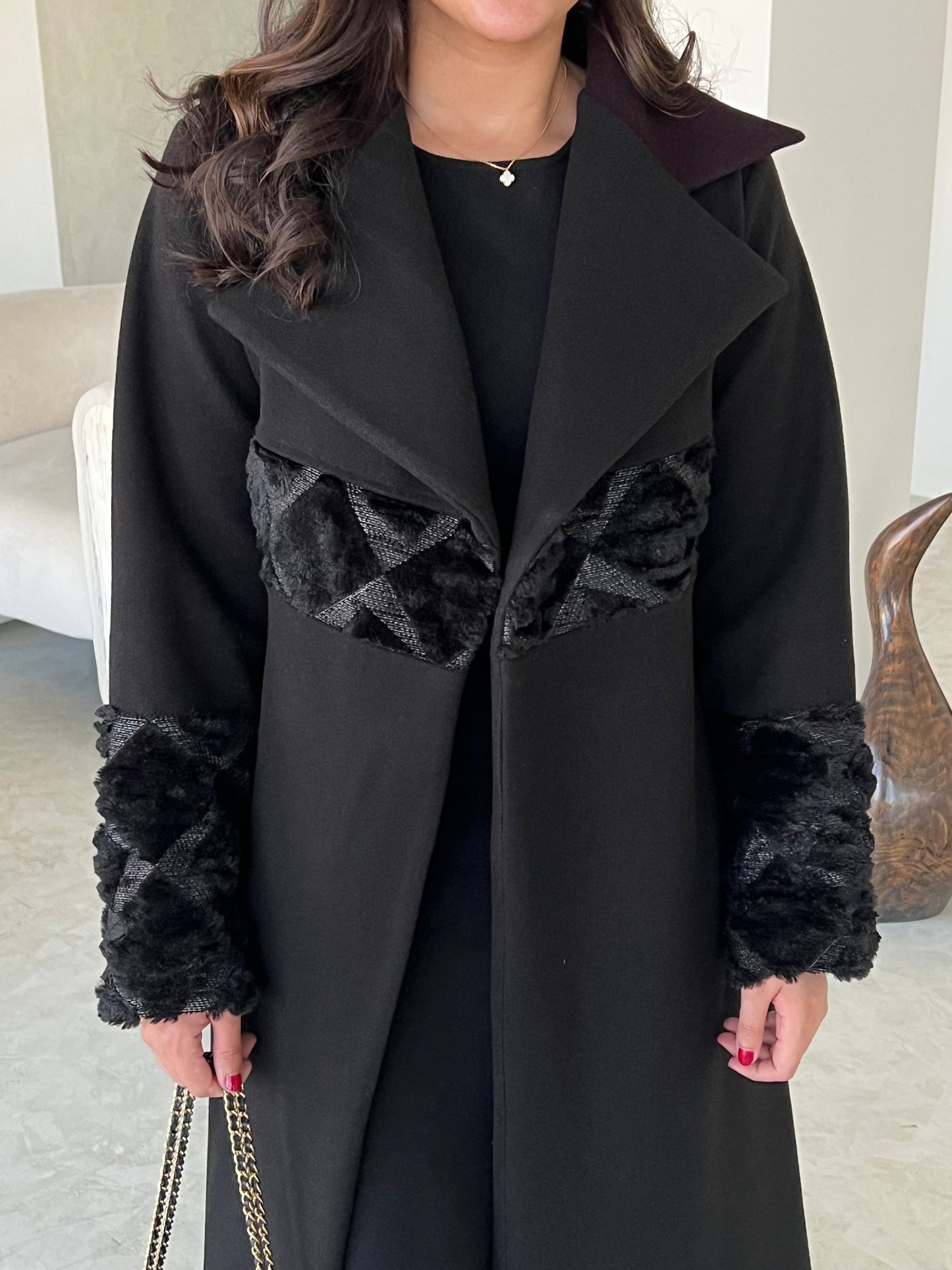 DN056 - FURR ABAYA