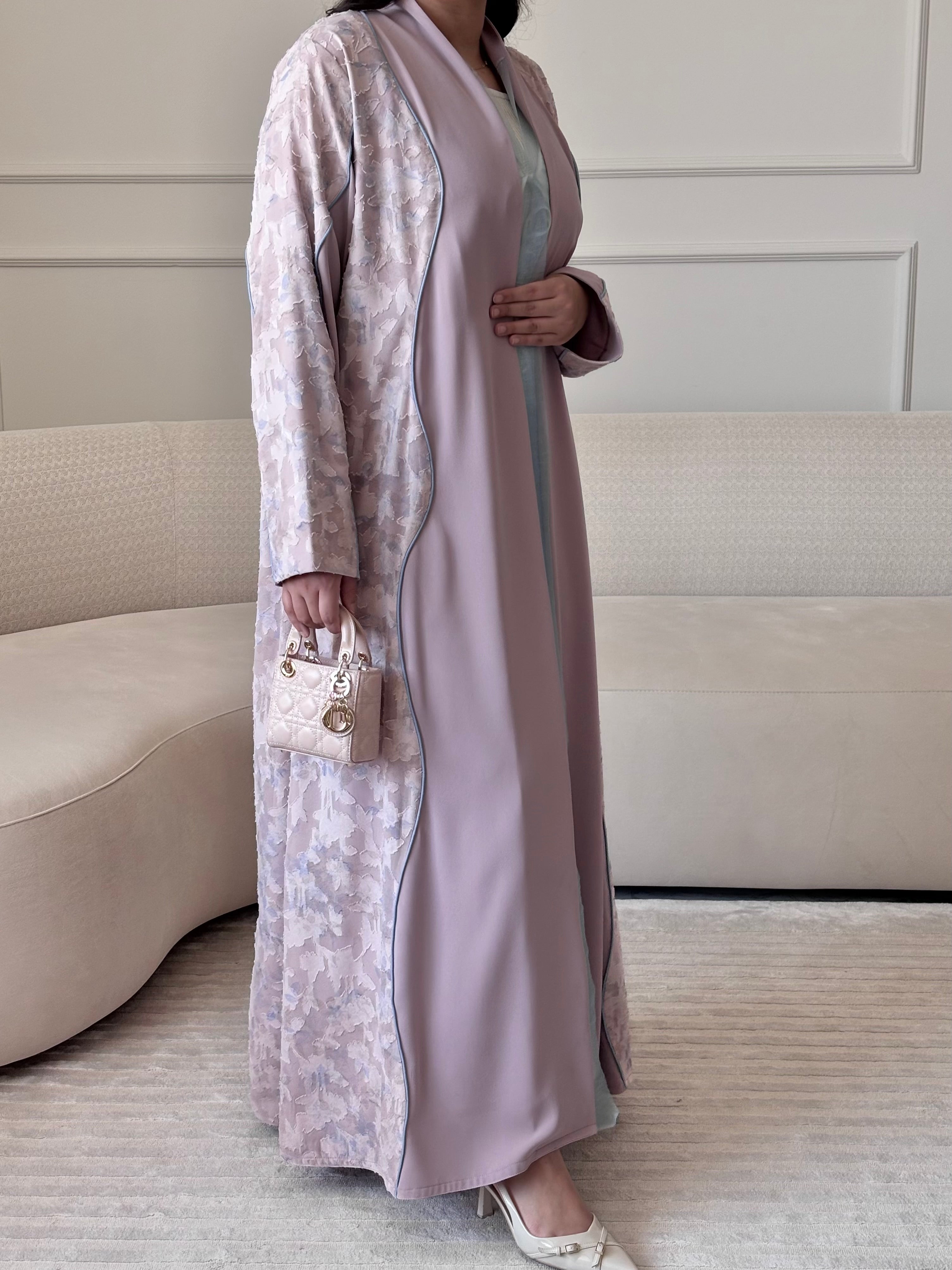 DN270 - FLORAL ABAYA