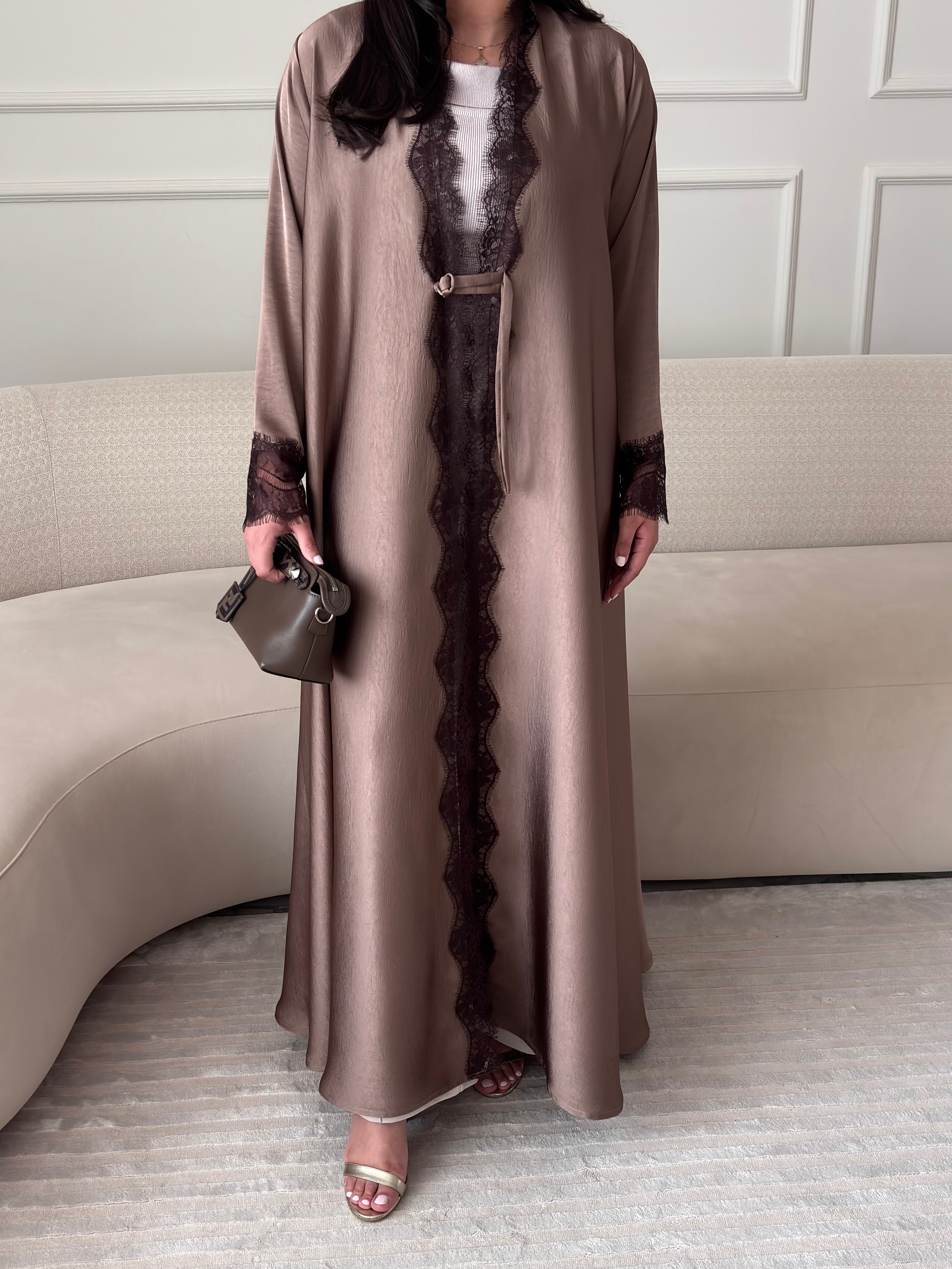 DN300 - LACE ABAYA