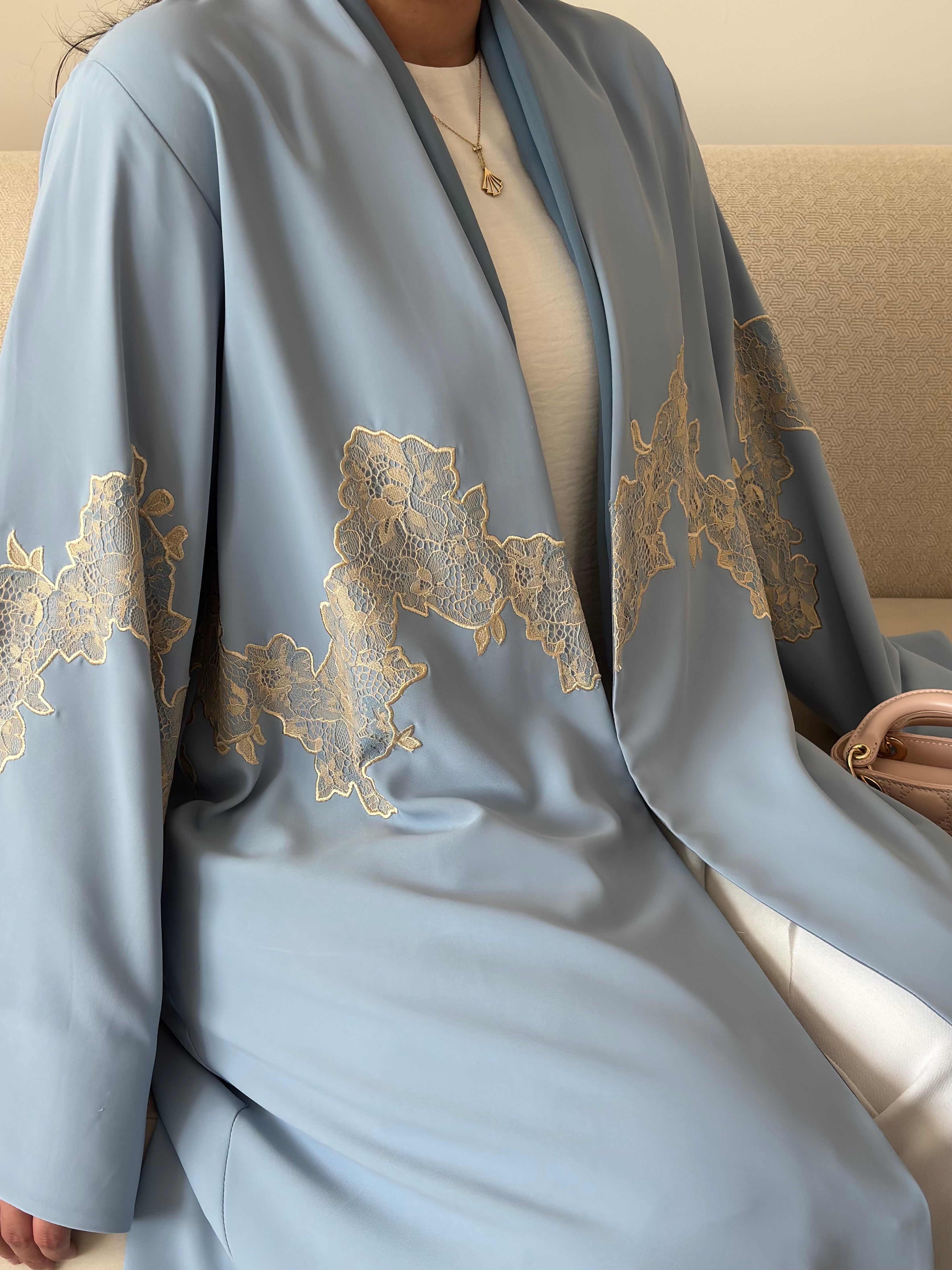 DN280 - LACE ABAYA