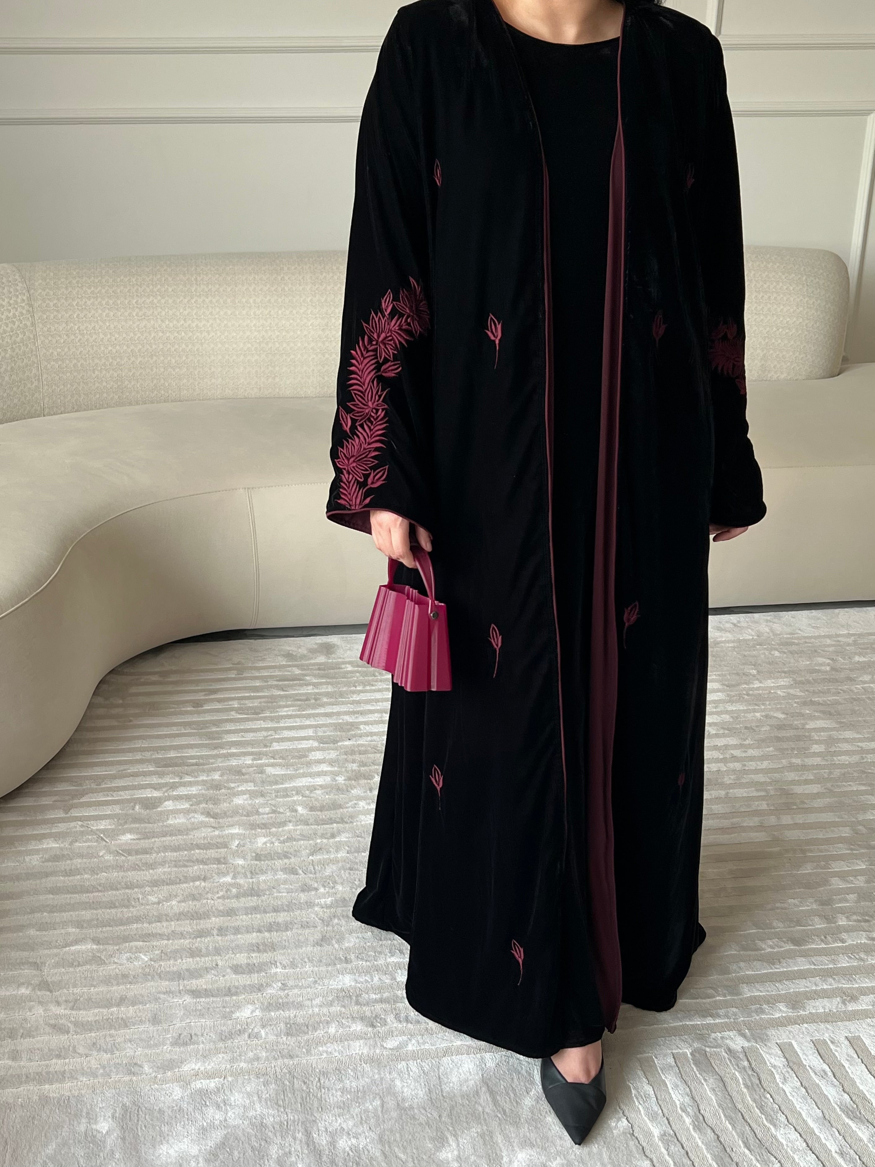 DN215 - VELVET EMBROIDERY