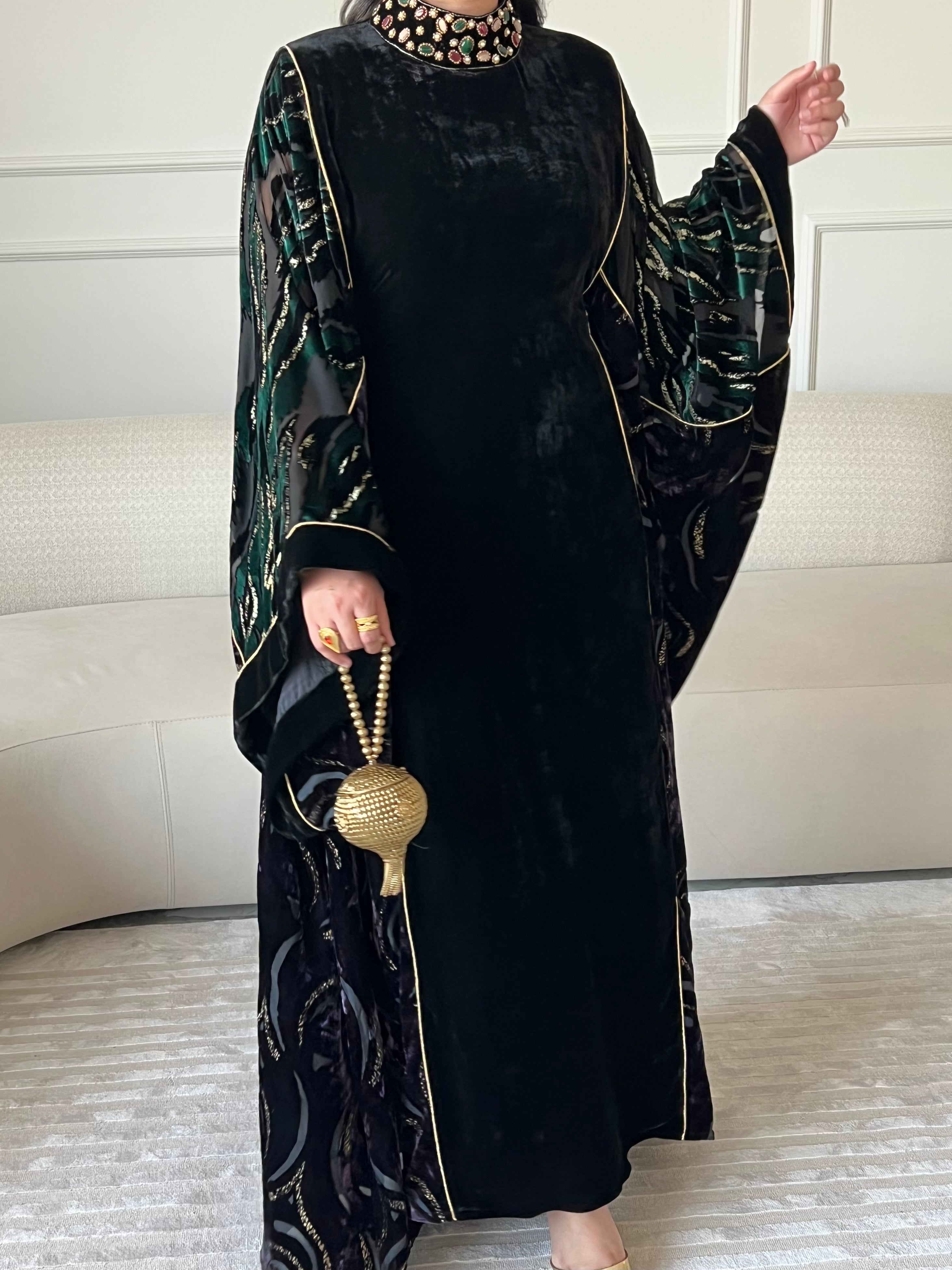 DN234 - STONE KAFTAN
