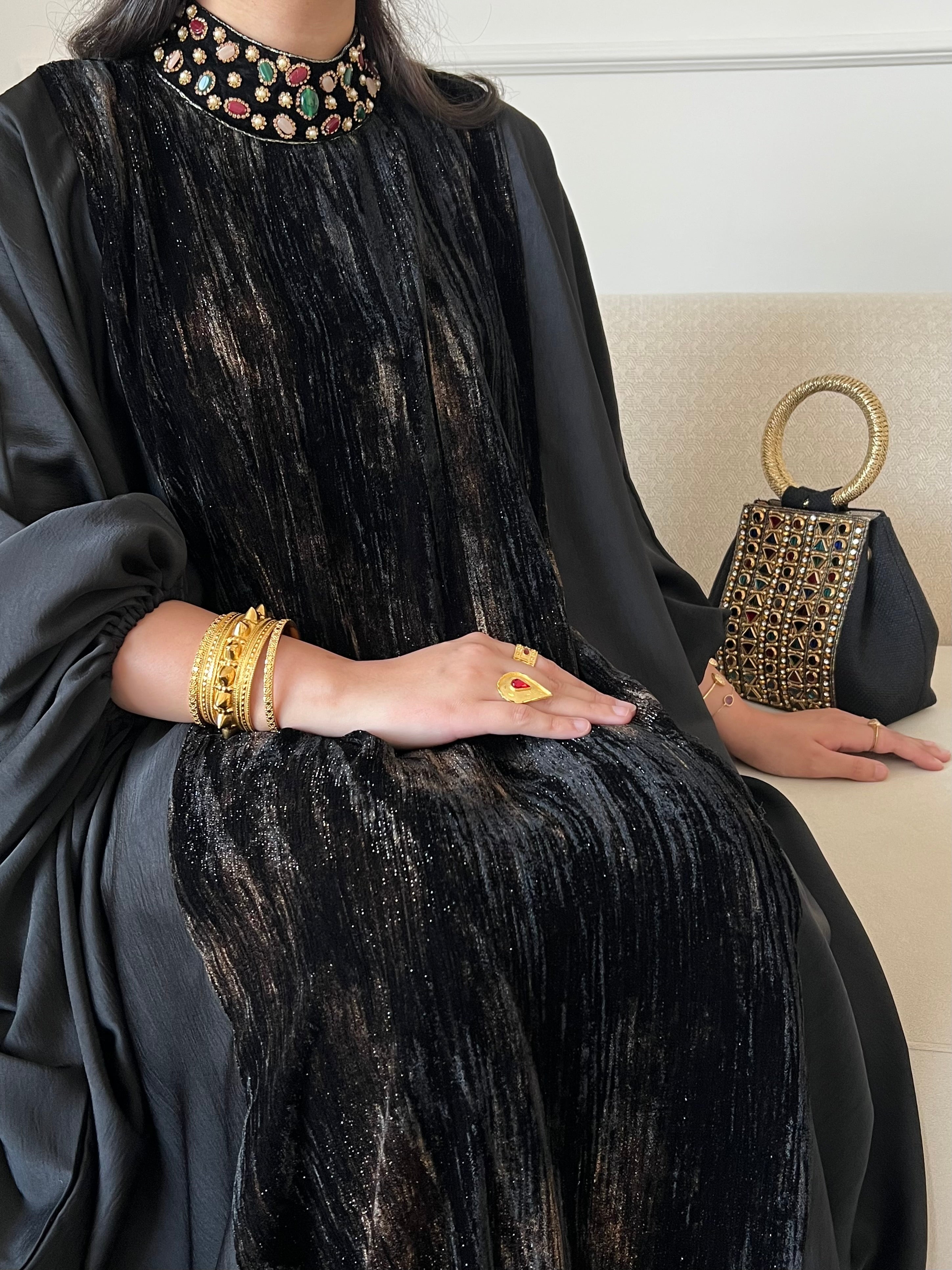 DN233 - STONE KAFTAN