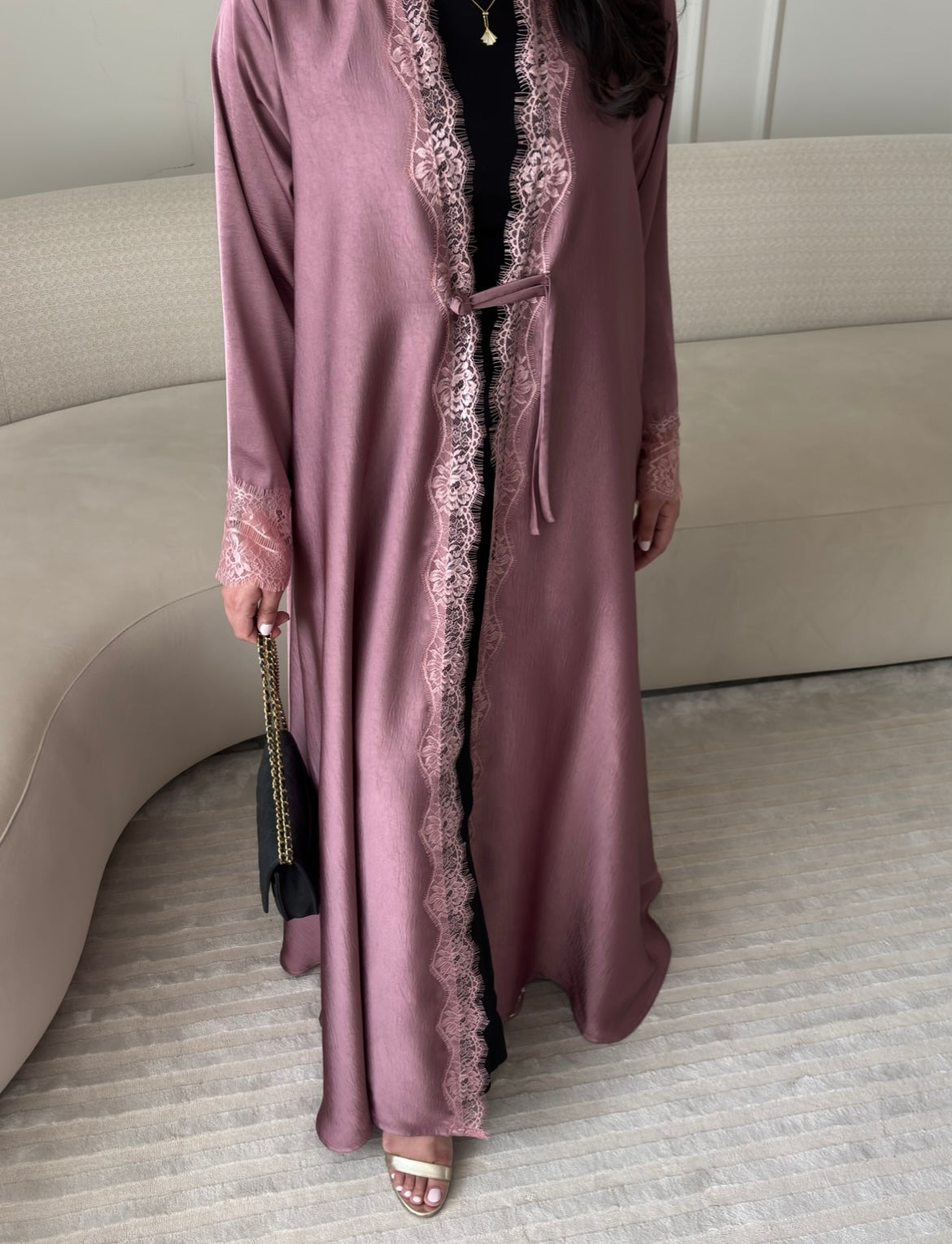 DN298 - LACE ABAYA