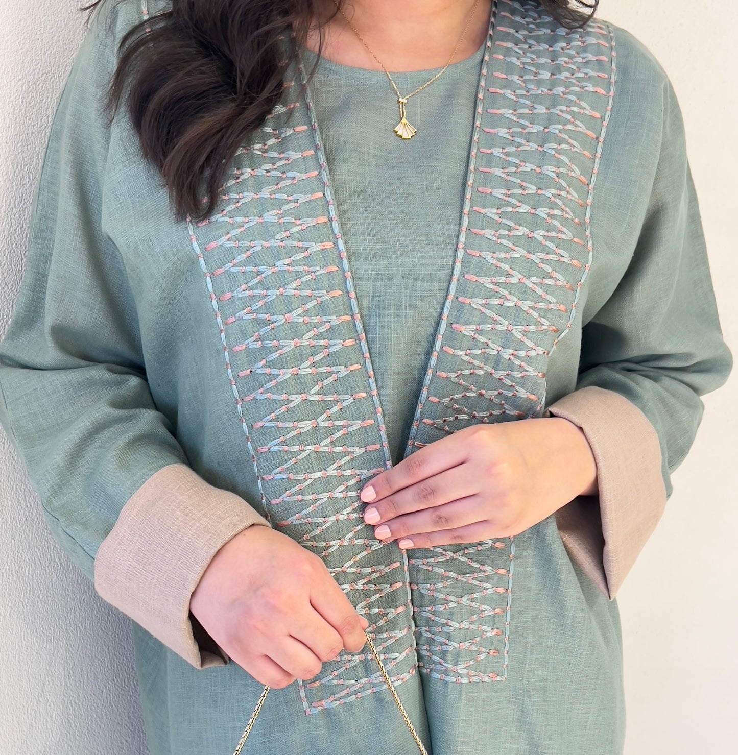 DN101 - EMBROIDERY LINEN SET