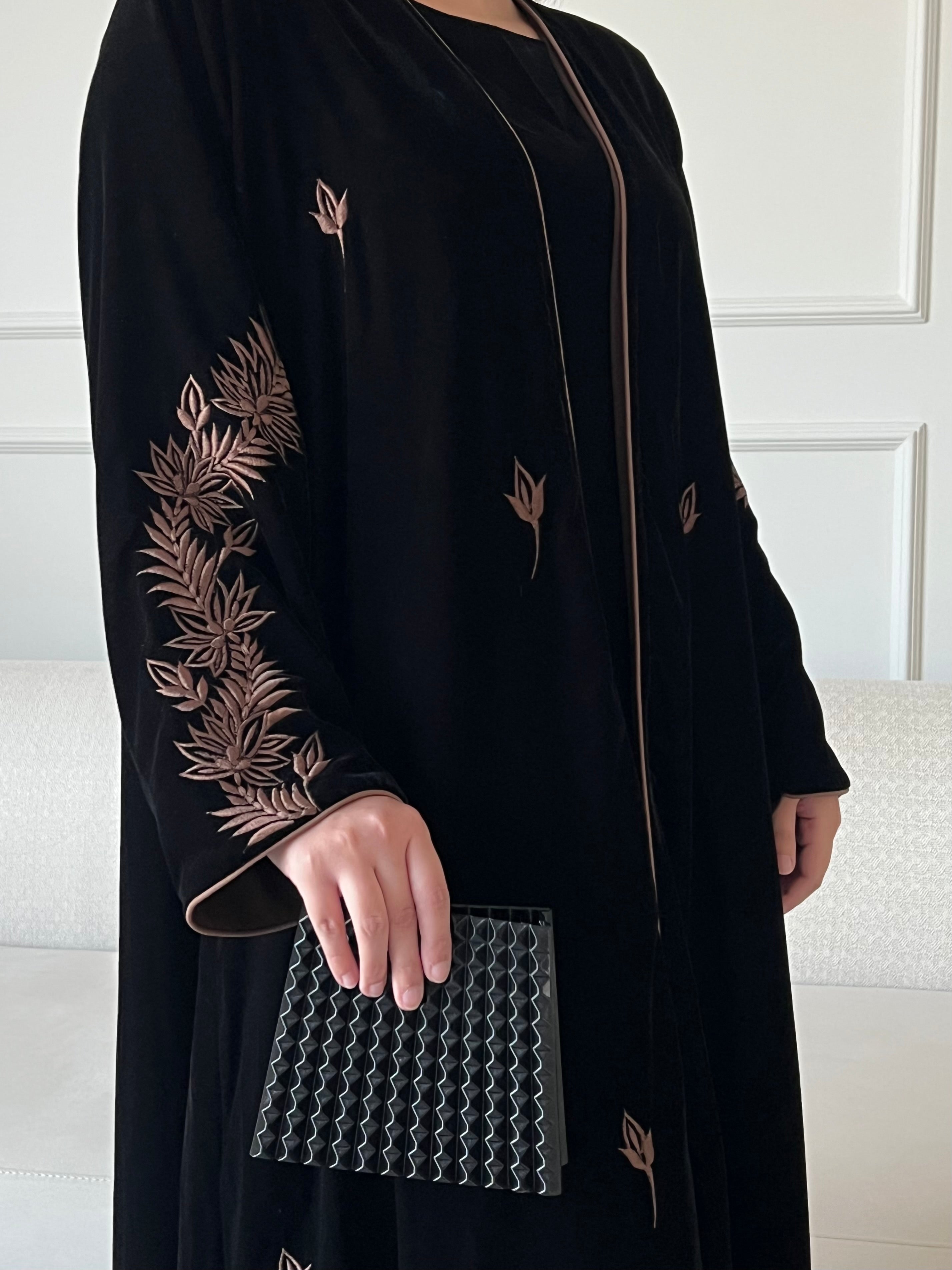 DN217 - VELVET EMBROIDERY