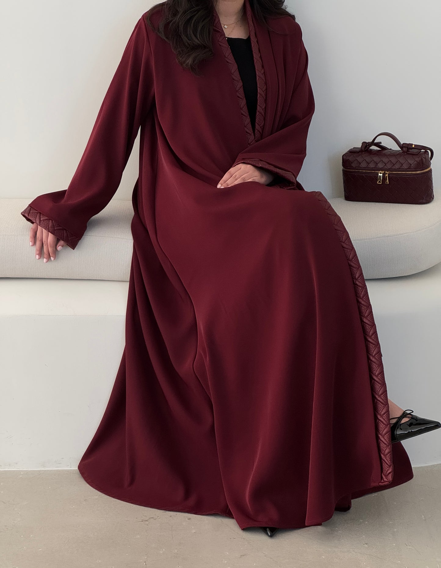 DN109 - LEATHER ABAYA
