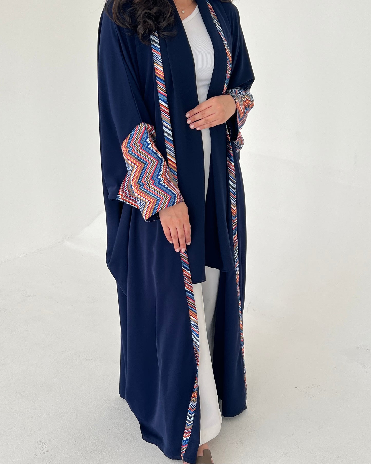DN084 - CREPE ABAYA