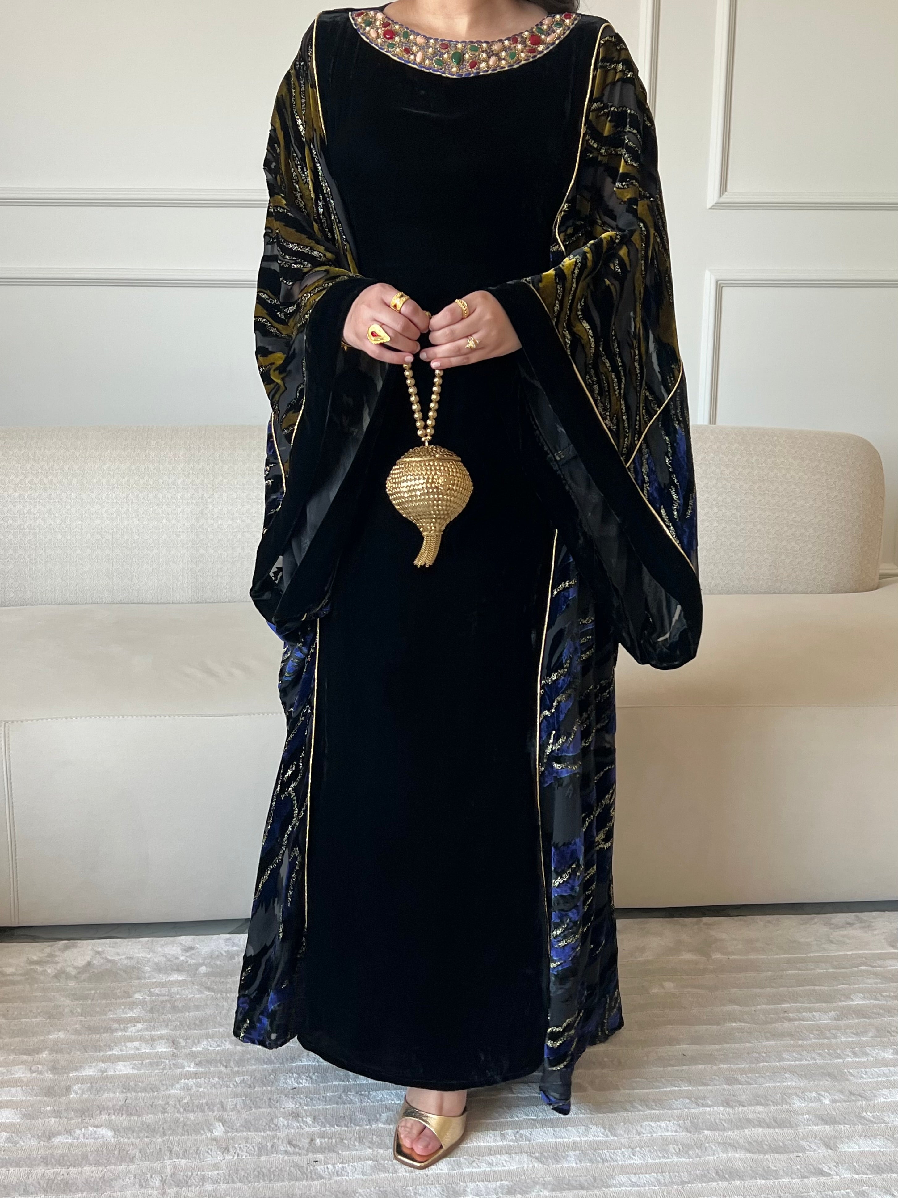 DN236 - STONE KAFTAN