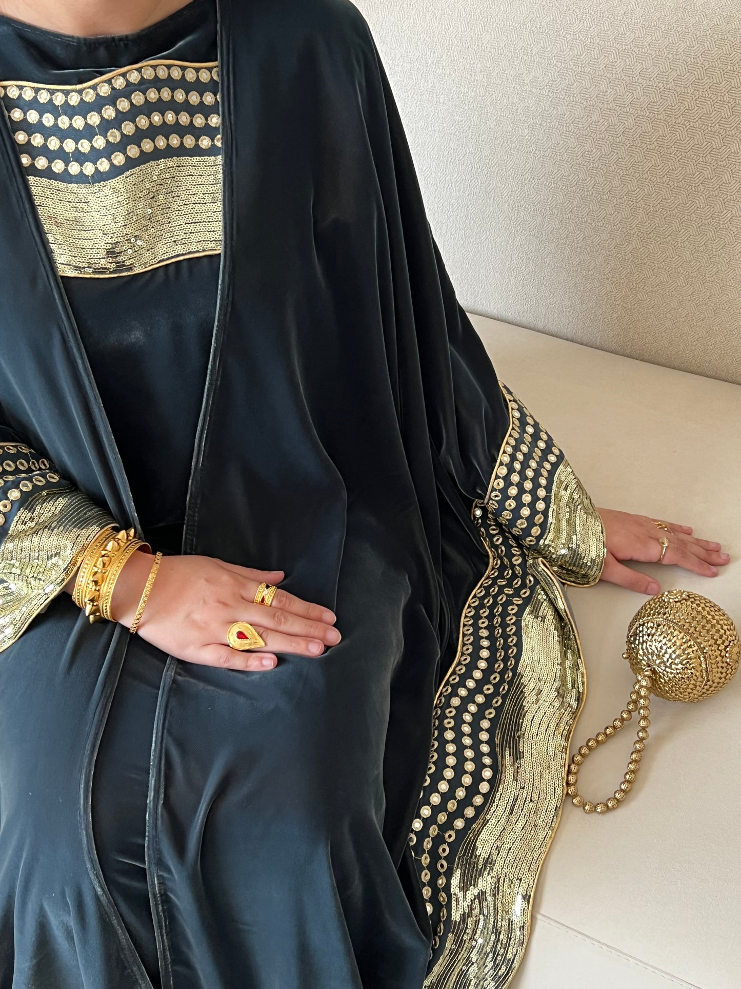 DN232 - VELVET WAVES SET